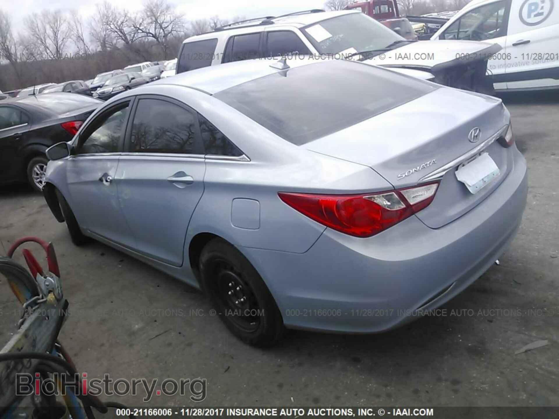 2012 Hyundai Sonata - VIN: 5NPEB4AC2CH376920 - Фото 3