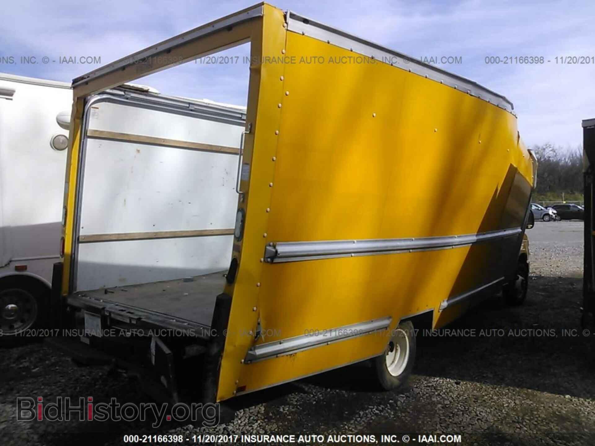 2014 Ford Econoline - VIN: 1FDWE3FS9EDA61736 - Фото 4