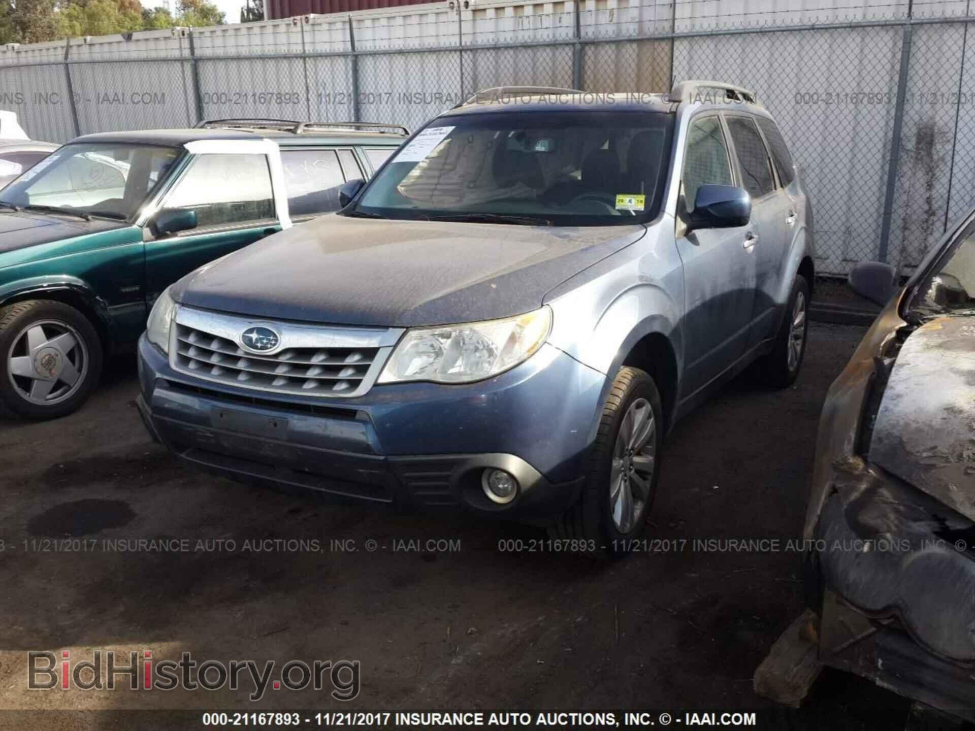2011 Subaru Forester - VIN: JF2SHAEC7BH768302 - Фото 2