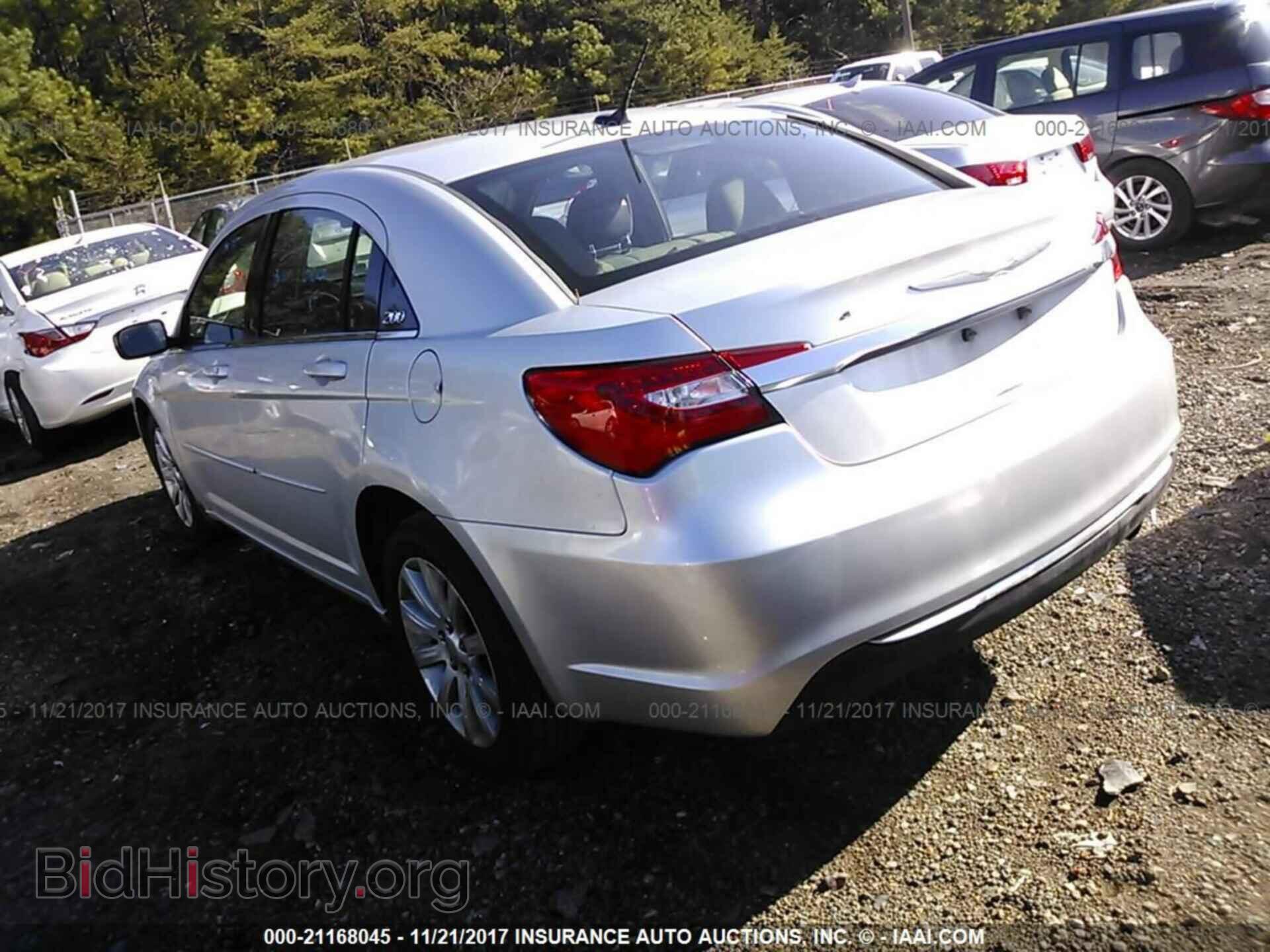 2012 Chrysler 200 - VIN: 1C3CCBBB4CN166726 - Фото 3