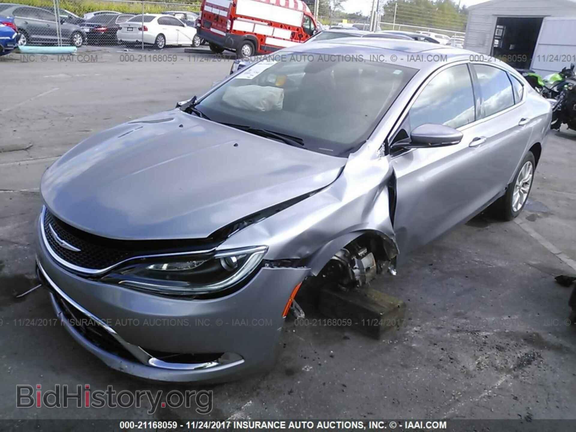 2016 Chrysler 200 - VIN: 1C3CCCCB8GN109441 - Photo 2