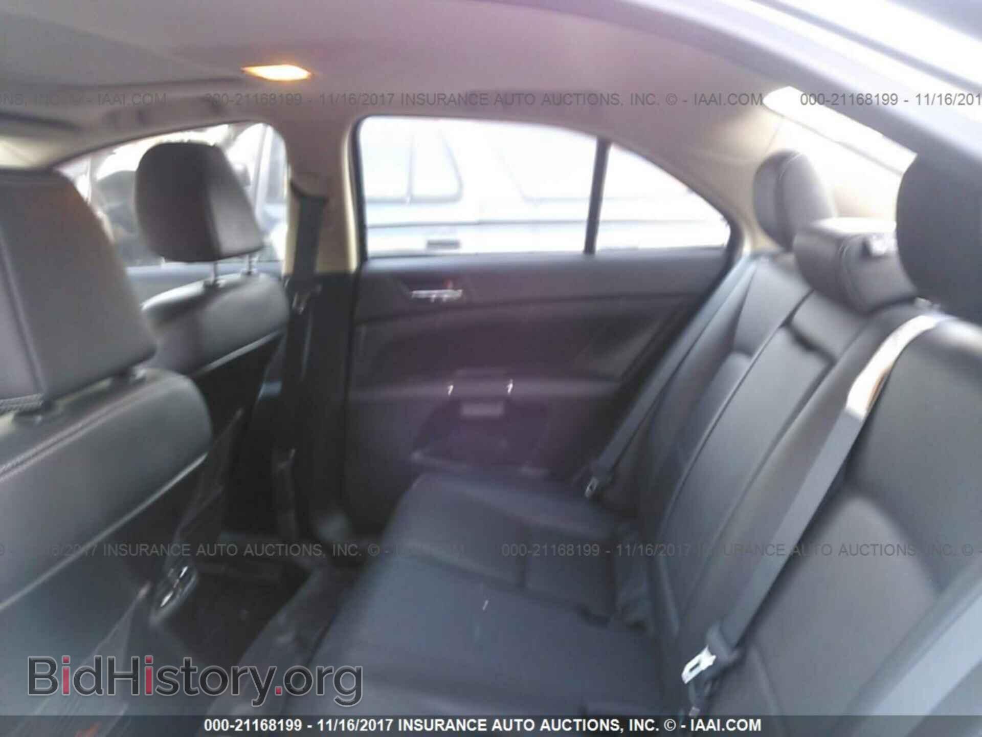 2013 Suzuki Kizashi - VIN: JS2RE9A62D6100111 - Фото 8