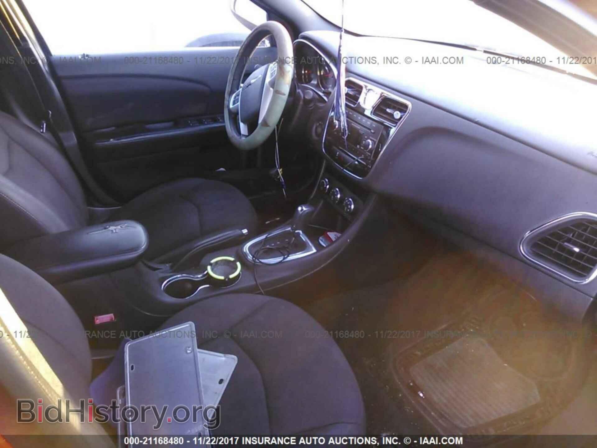2013 Chrysler 200 - VIN: 1C3CCBBG6DN747402 - Photo 5