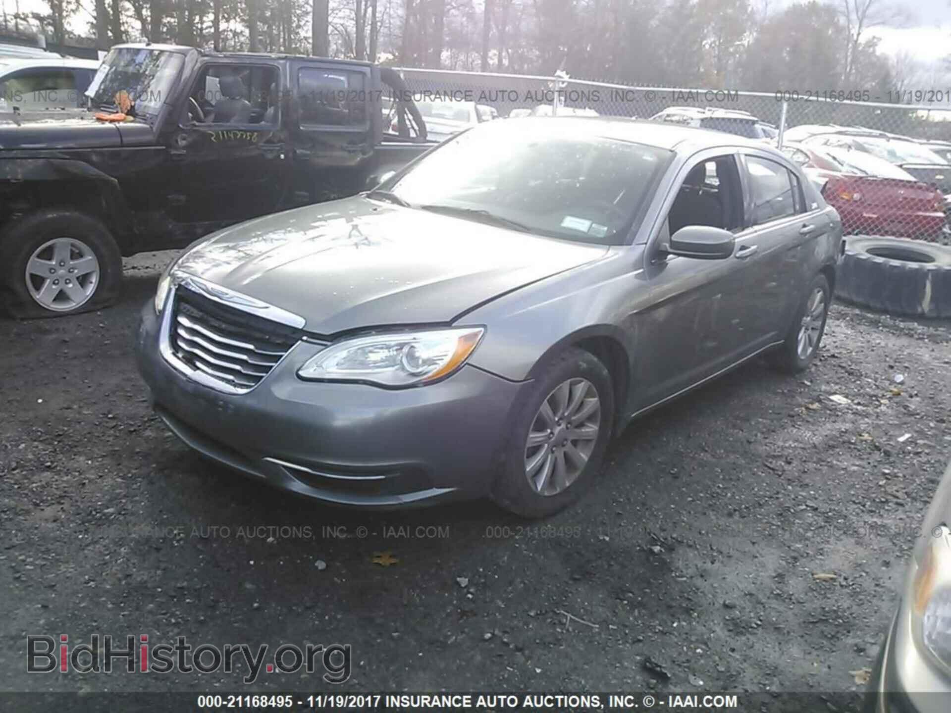 2012 Chrysler 200 - VIN: 1C3CCBBG8CN304991 - Photo 2