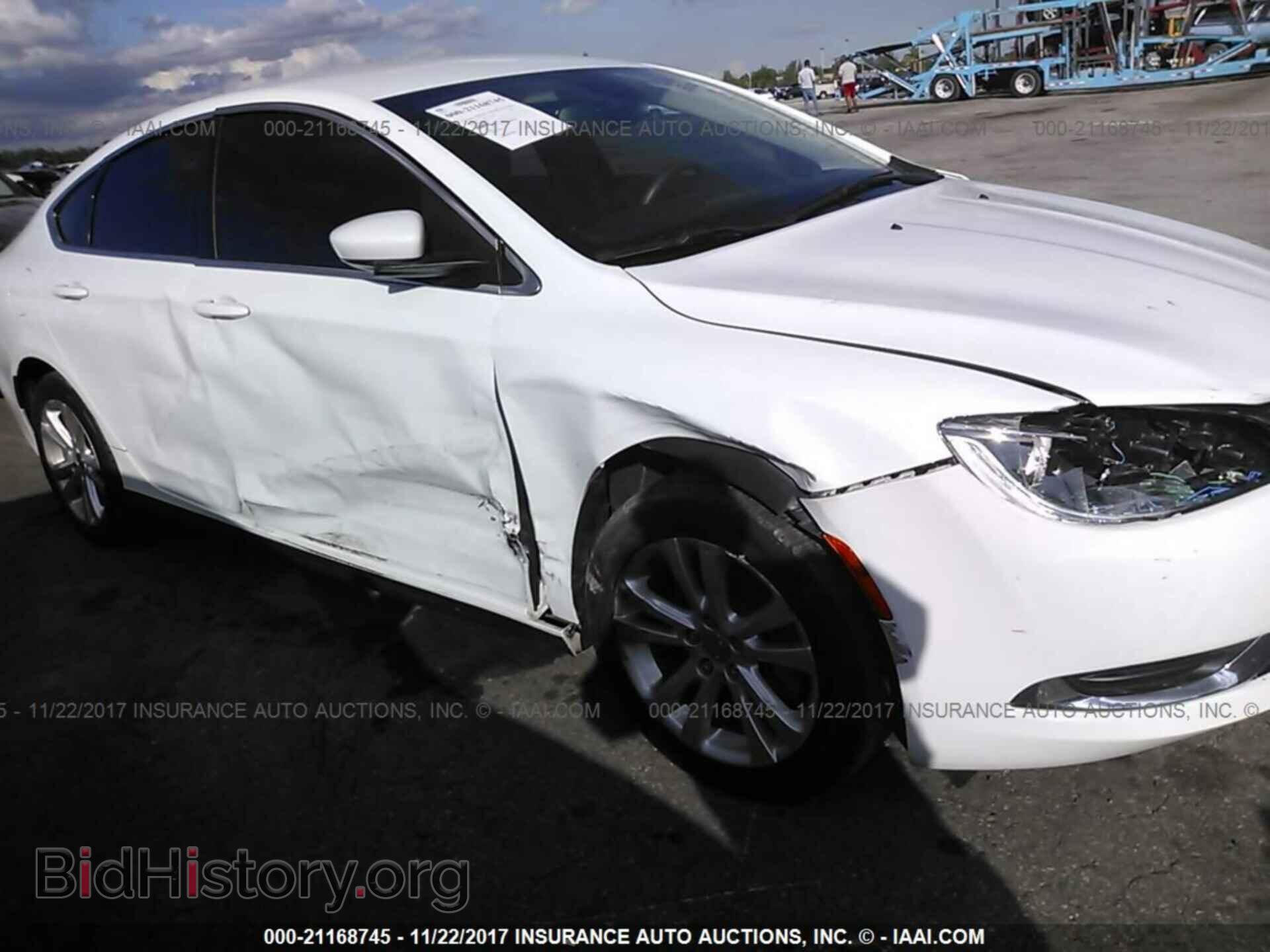 2015 Chrysler 200 - VIN: 1C3CCCAB4FN579757 - Photo 6