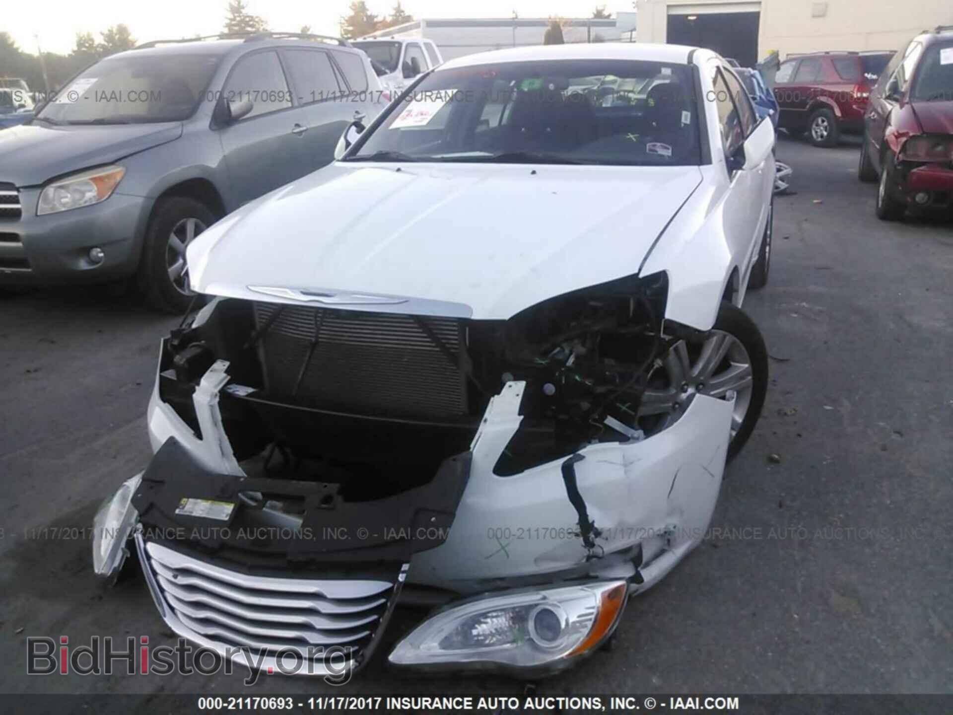 2013 Chrysler 200 - VIN: 1C3CCBBB7DN656773 - Photo 6