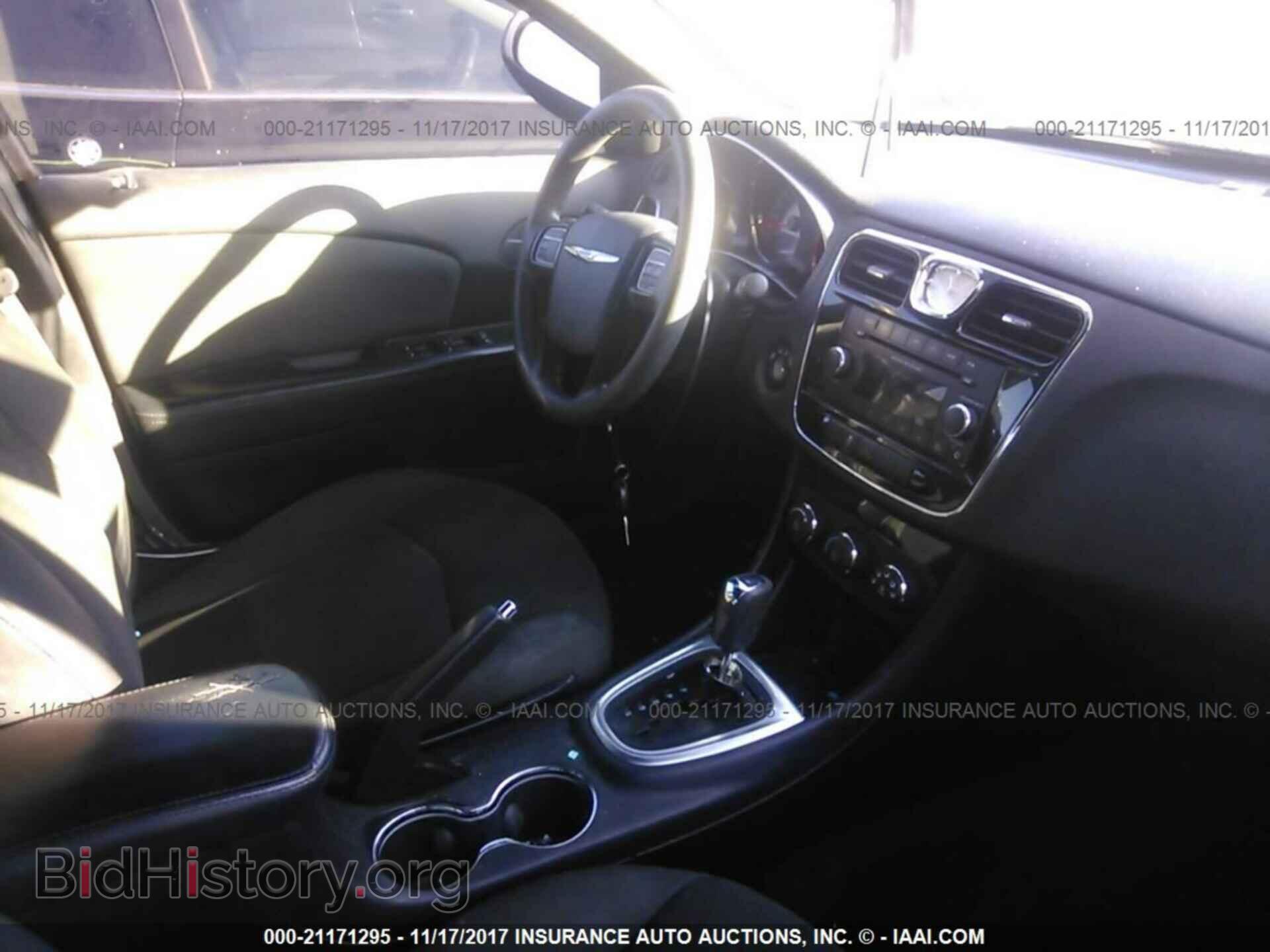 2012 Chrysler 200 - VIN: 1C3CCBAB0CN166997 - Photo 5