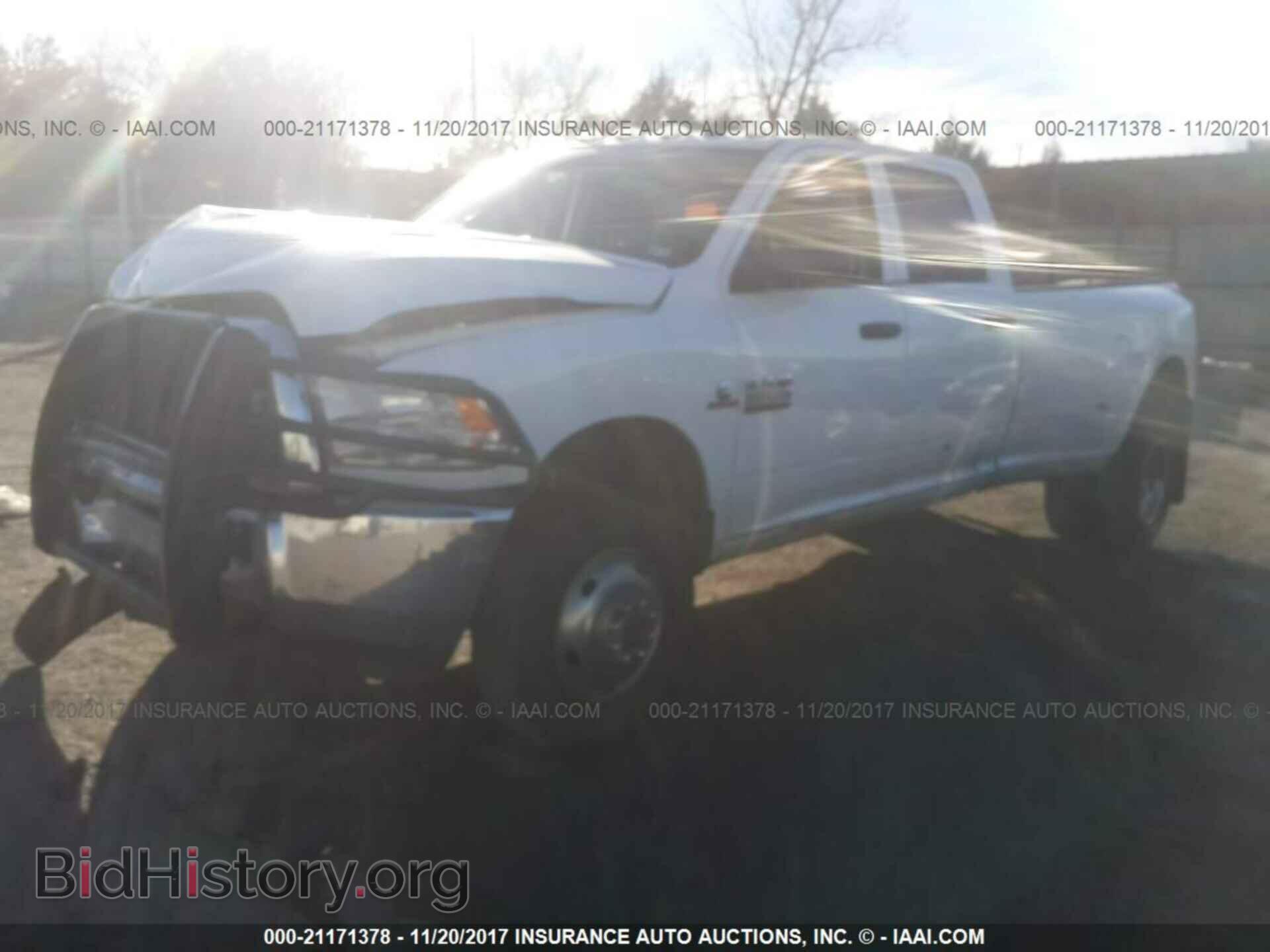 2014 Dodge 3500 - VIN: 3C63RRGL2EG325895 - Фото 2