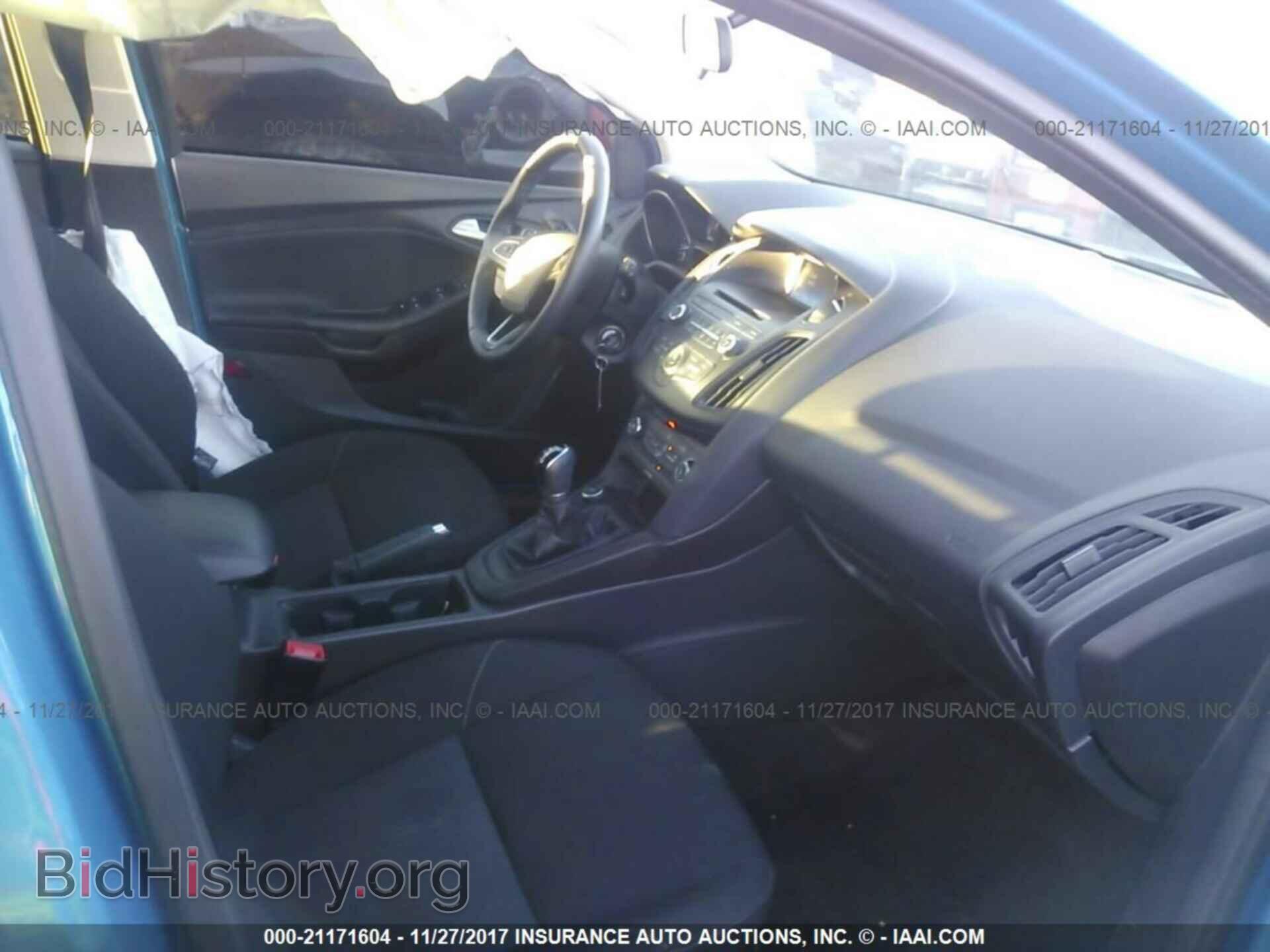 2015 Ford Focus - VIN: 1FADP3K27FL211402 - Photo 5