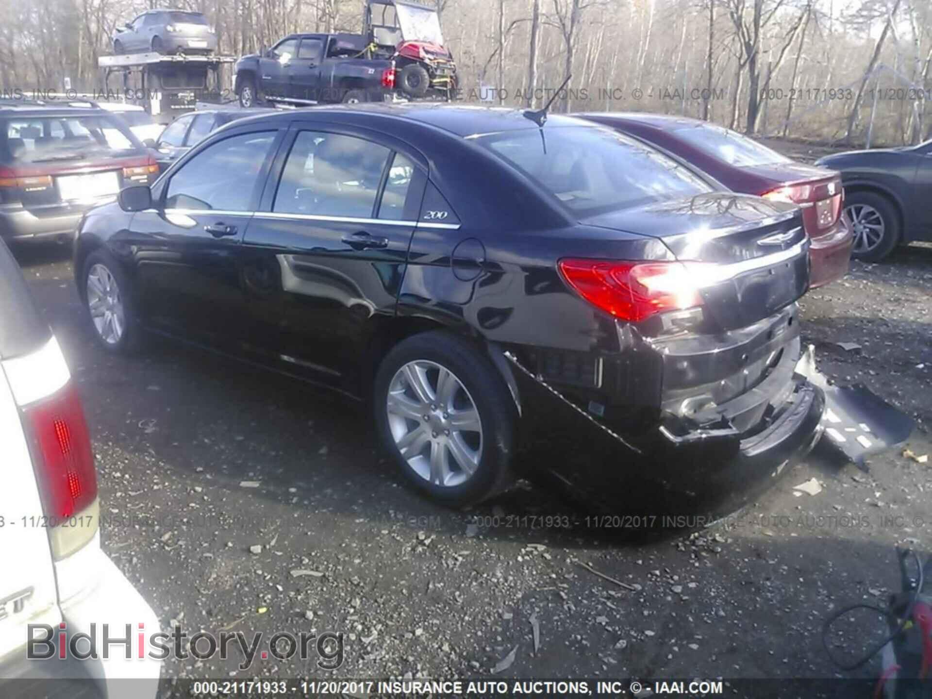 2013 Chrysler 200 - VIN: 1C3CCBAB3DN705081 - Photo 3