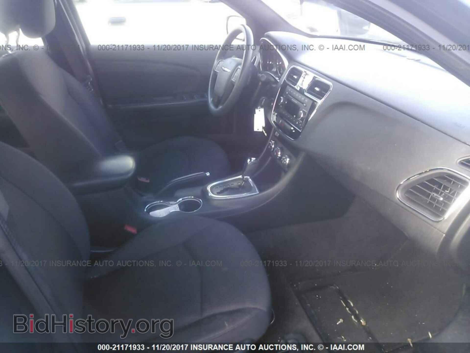 2013 Chrysler 200 - VIN: 1C3CCBAB3DN705081 - Photo 5