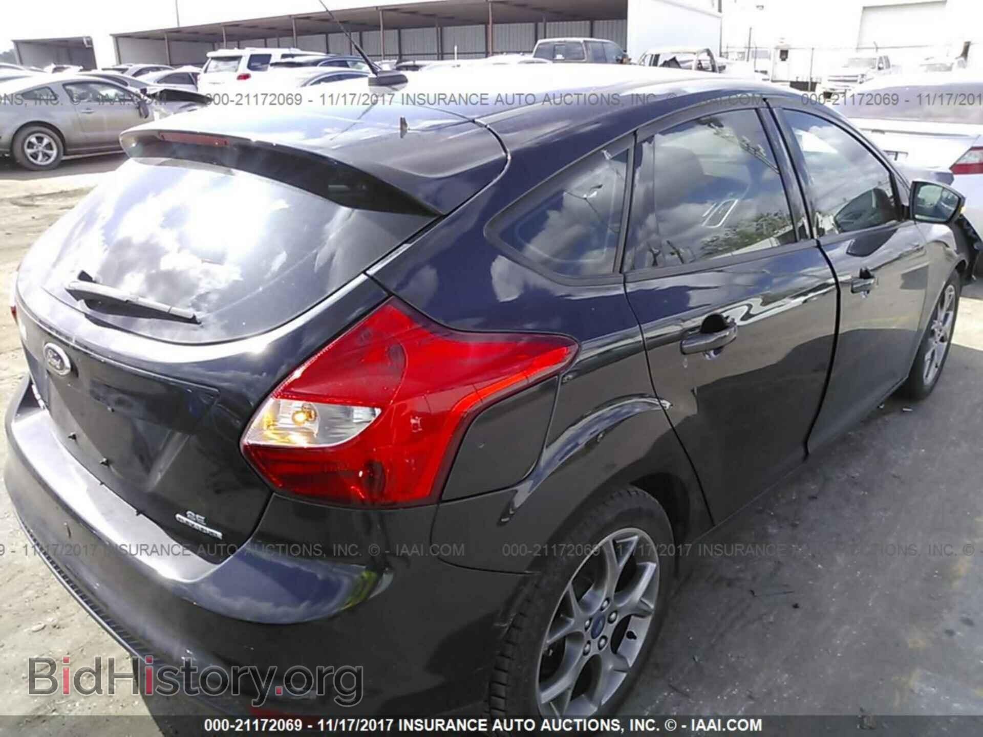 2014 Ford Focus - VIN: 1FADP3K23EL420022 - Photo 4