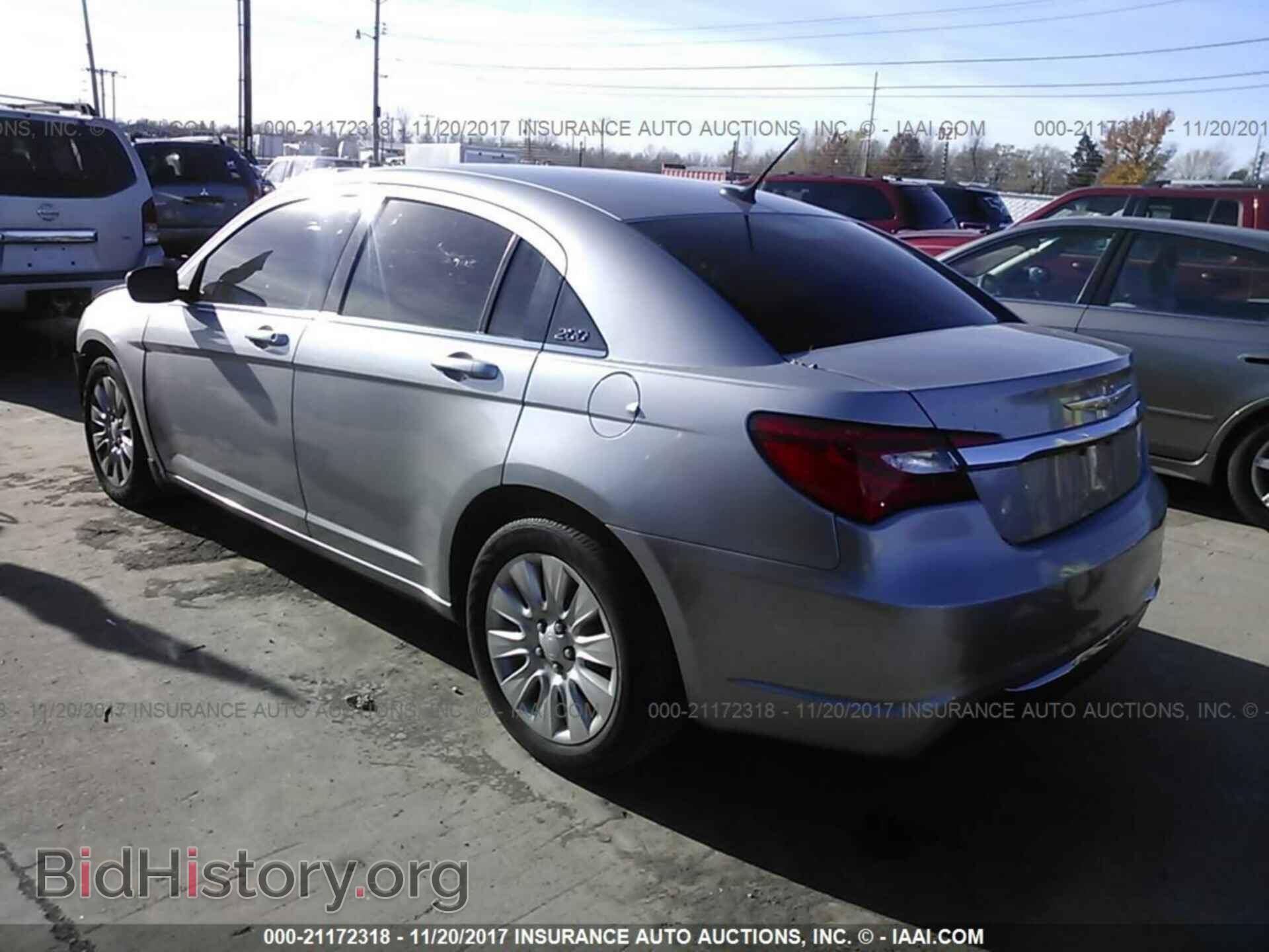 2013 Chrysler 200 - VIN: 1C3CCBAB0DN606539 - Фото 3