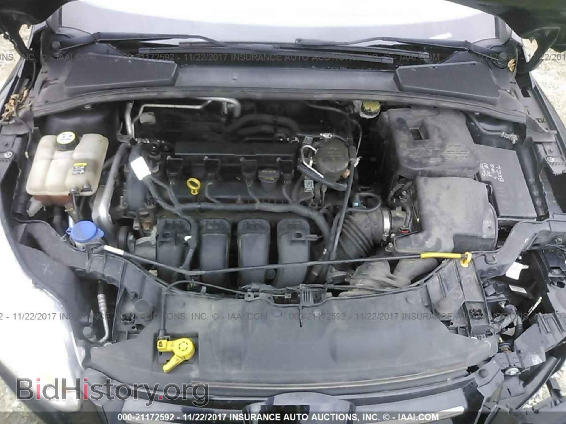 2012 Ford Focus - VIN: 1FAHP3F21CL242944 - Photo 10