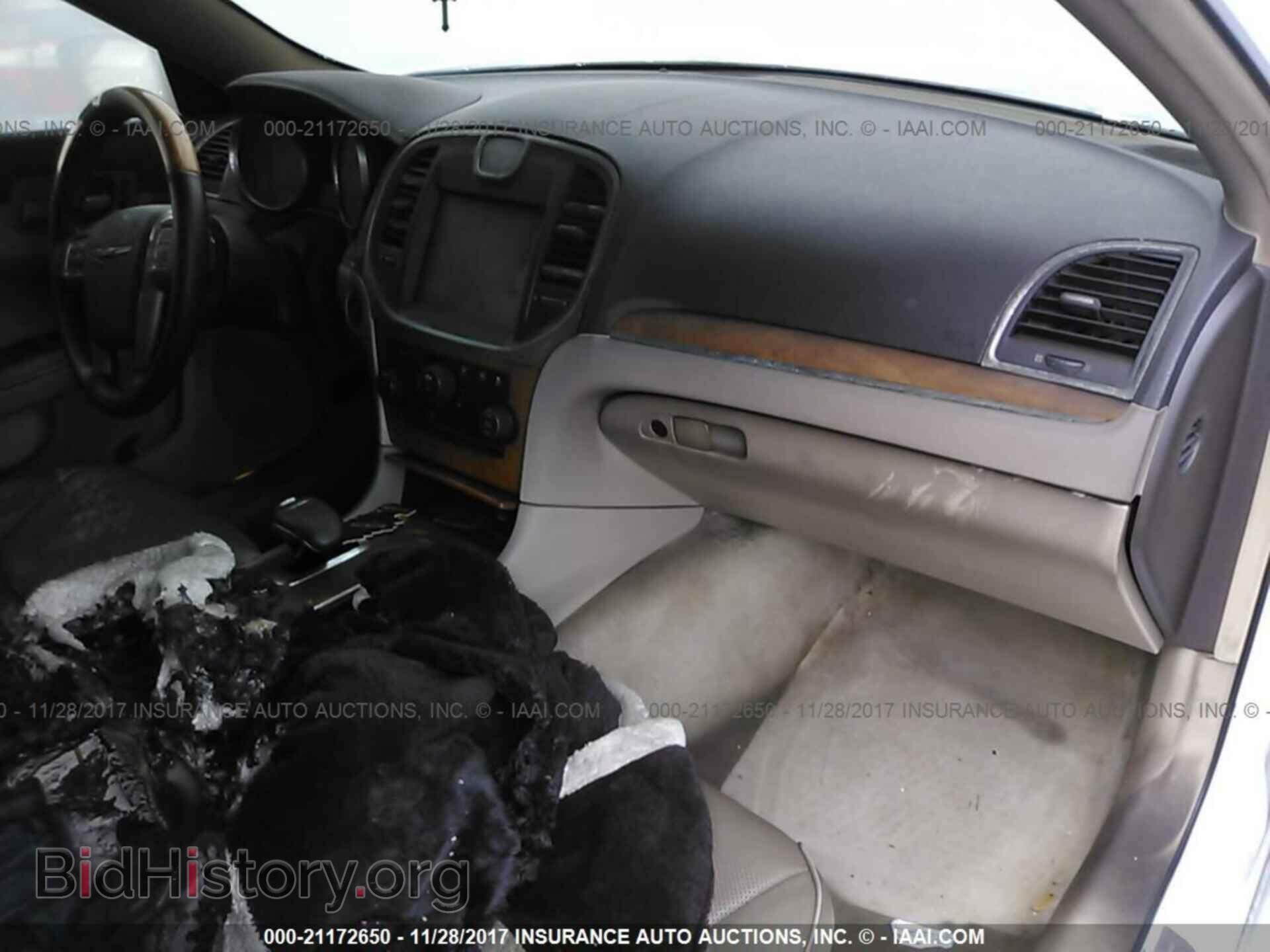 2014 Chrysler 300c - VIN: 2C3CCAEG0EH264844 - Фото 5