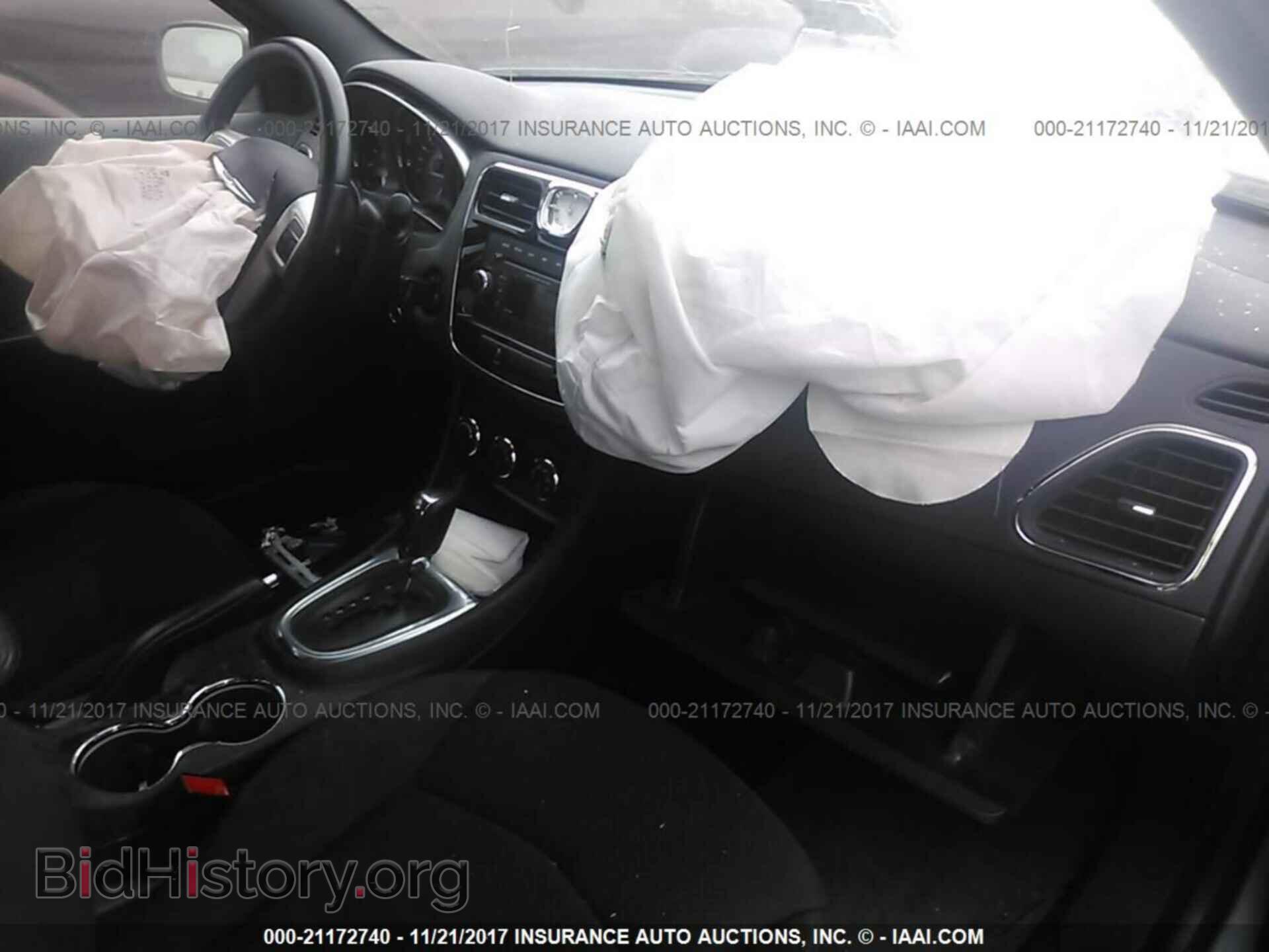 2013 Chrysler 200 - VIN: 1C3CCBBB9DN763906 - Фото 5