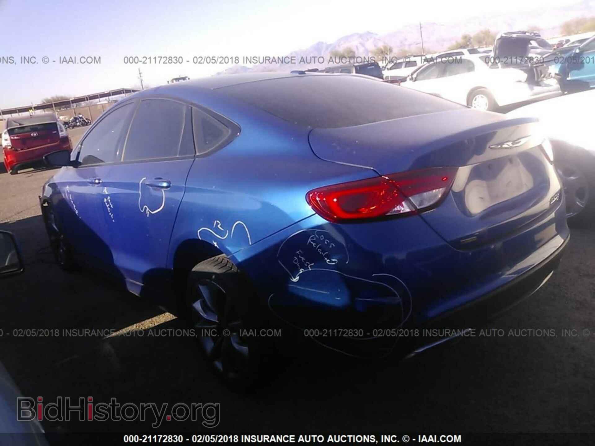2015 Chrysler 200 - VIN: 1C3CCCBB5FN649992 - Photo 3