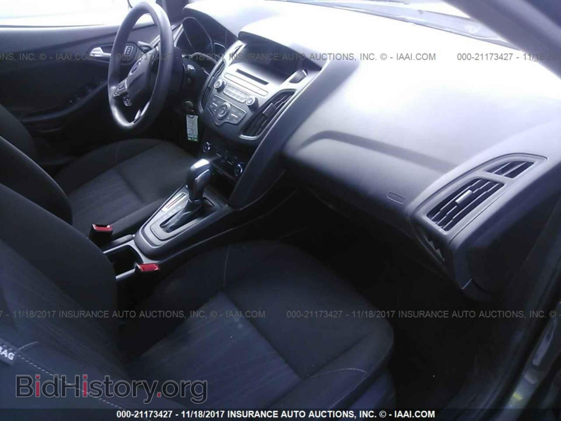 2016 Ford Focus - VIN: 1FADP3F25GL367935 - Фото 5