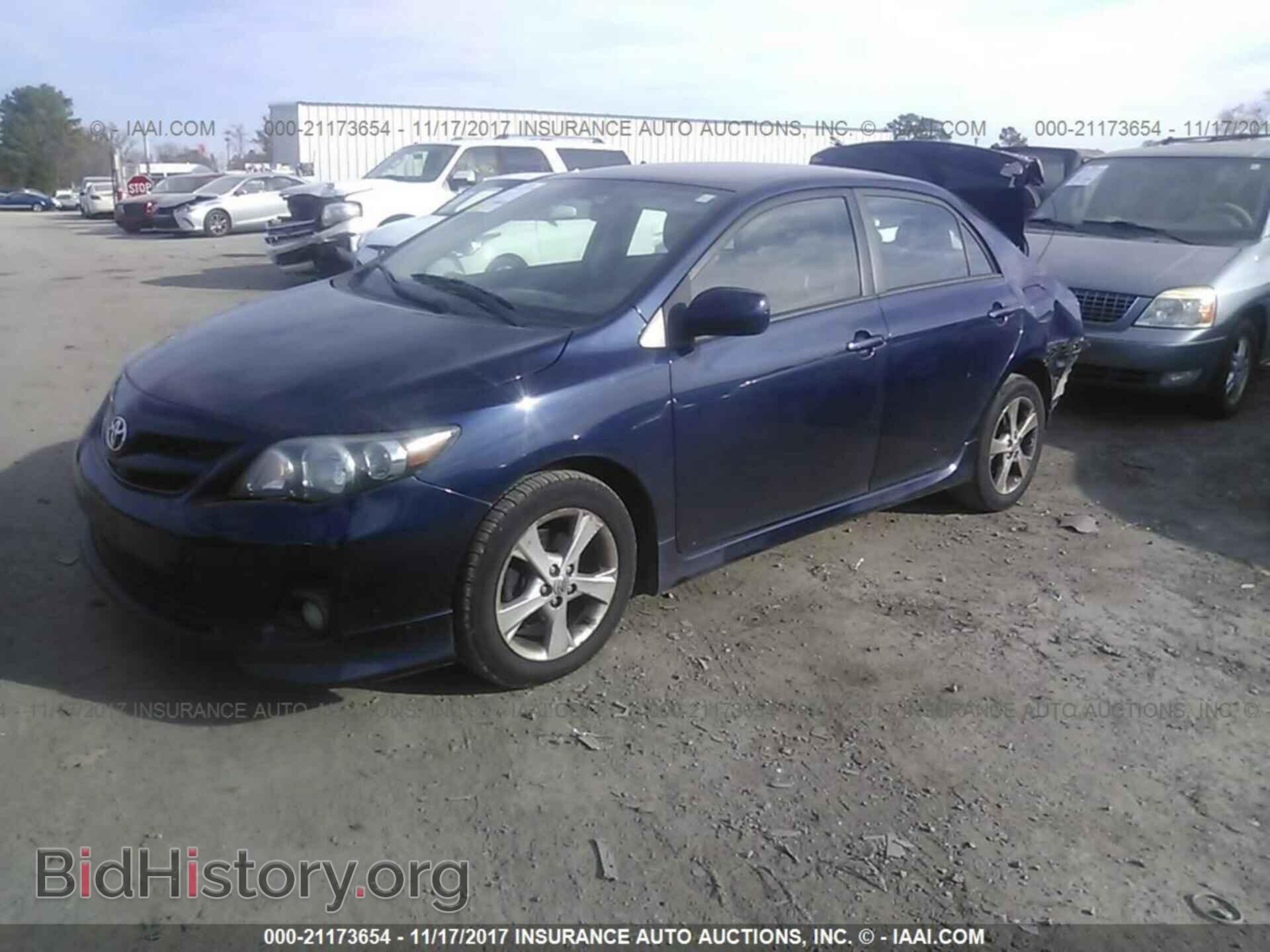 2011 Toyota Corolla - VIN: 2T1BU4EEXBC568919 - Photo 2