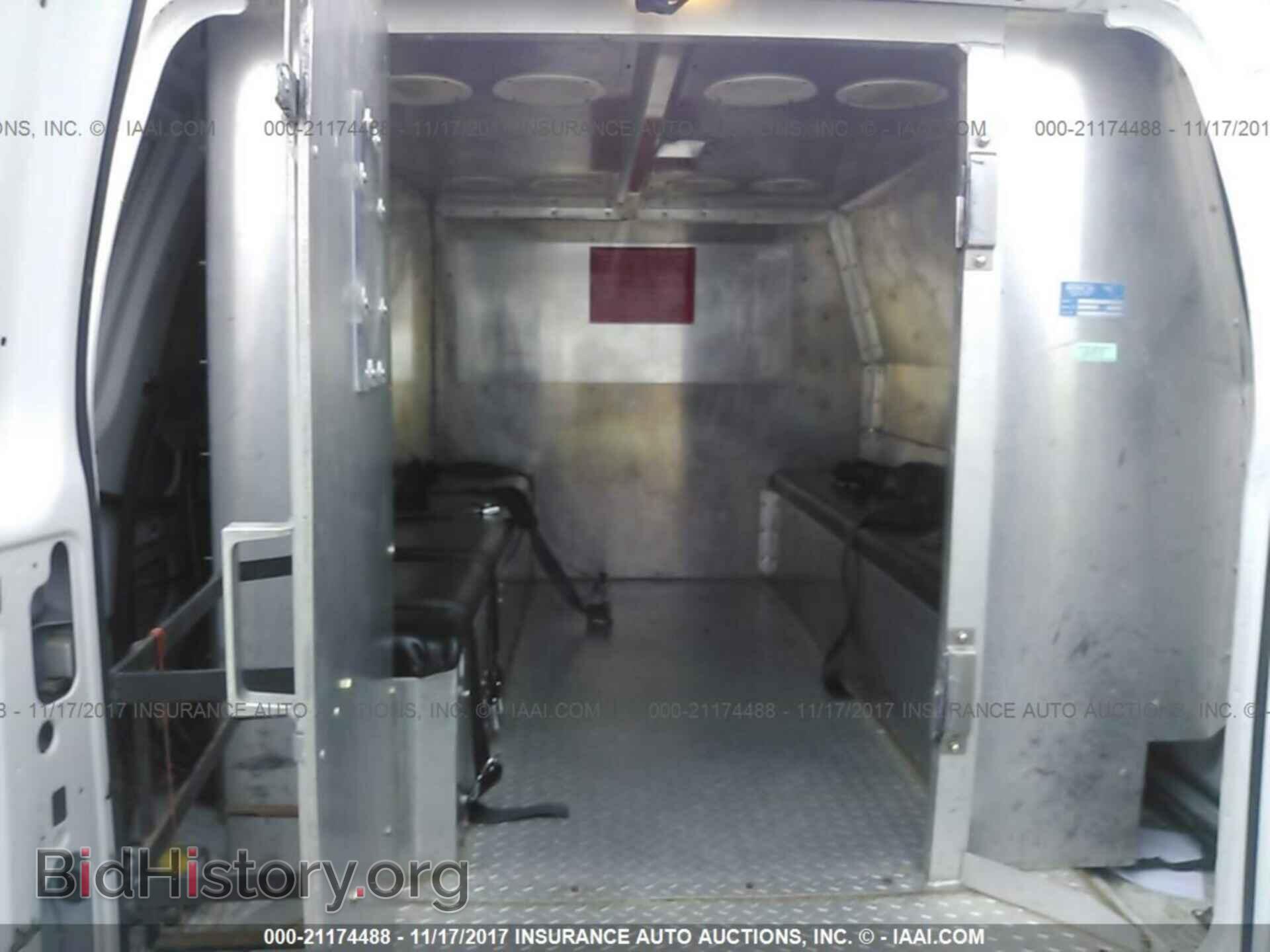 2011 Ford Econoline - VIN: 1FTSS3ES2BDA33916 - Фото 8