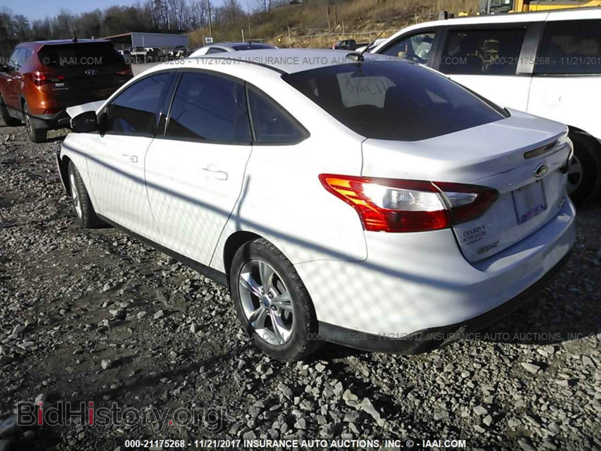 2013 Ford Focus - VIN: 1FADP3F29DL286223 - Photo 3