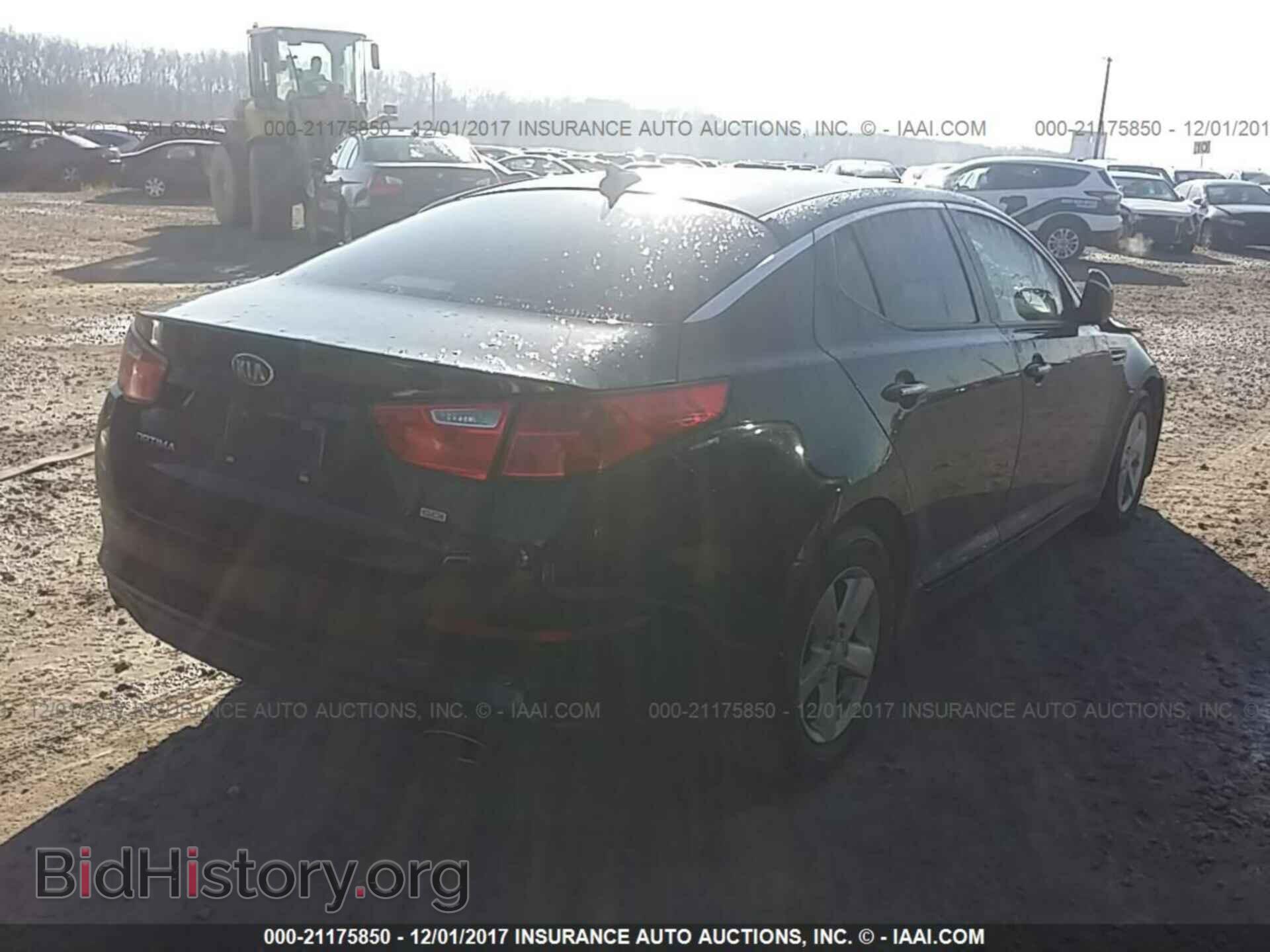 2015 Kia Optima - VIN: 5XXGM4A75FG488410 - Photo 4