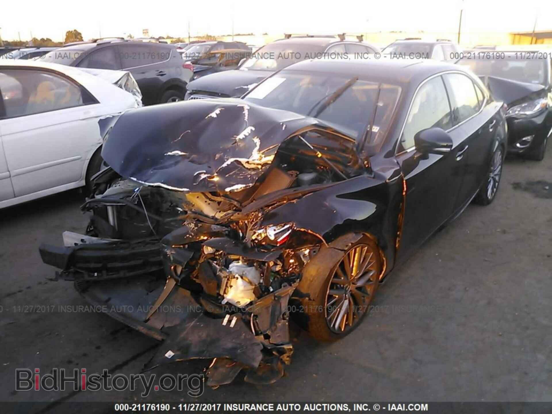 2014 Lexus Is - VIN: JTHBF1D28E5031322 - Photo 2