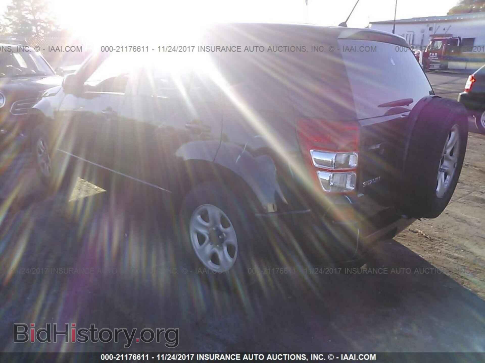 2011 Suzuki Grand vitara - VIN: JS3TE0D18B4100183 - Фото 3