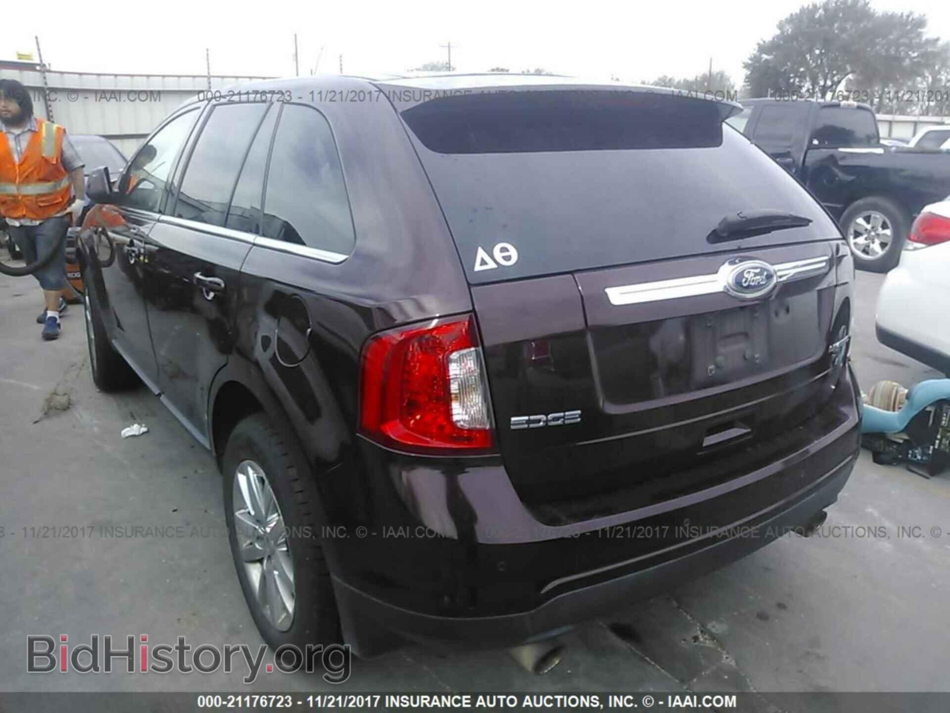 2011 Ford Edge - VIN: 2FMDK3KC2BBA35611 - Photo 3