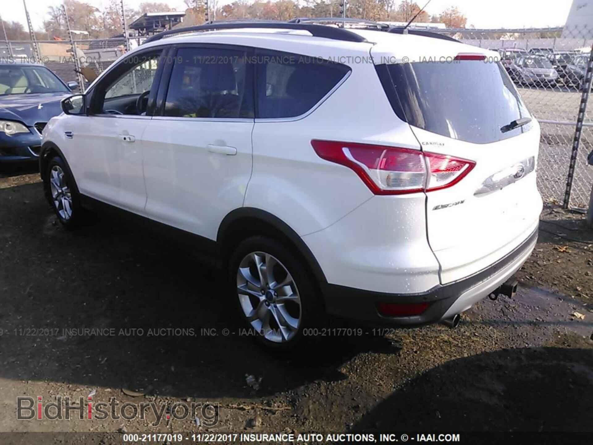 2013 Ford Escape - VIN: 1FMCU0H95DUA04110 - Фото 3