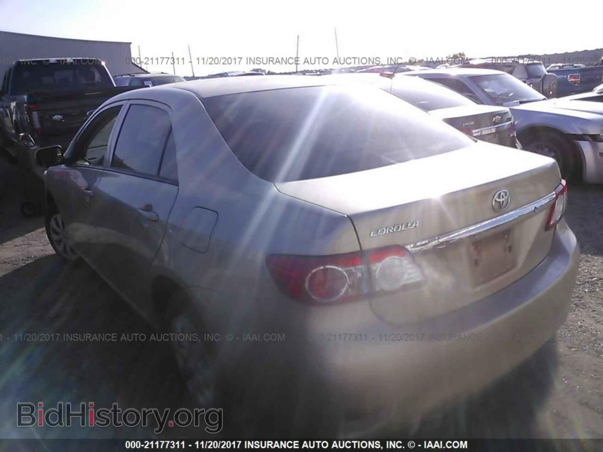 2013 Toyota Corolla - VIN: 5YFBU4EE1DP202852 - Photo 3