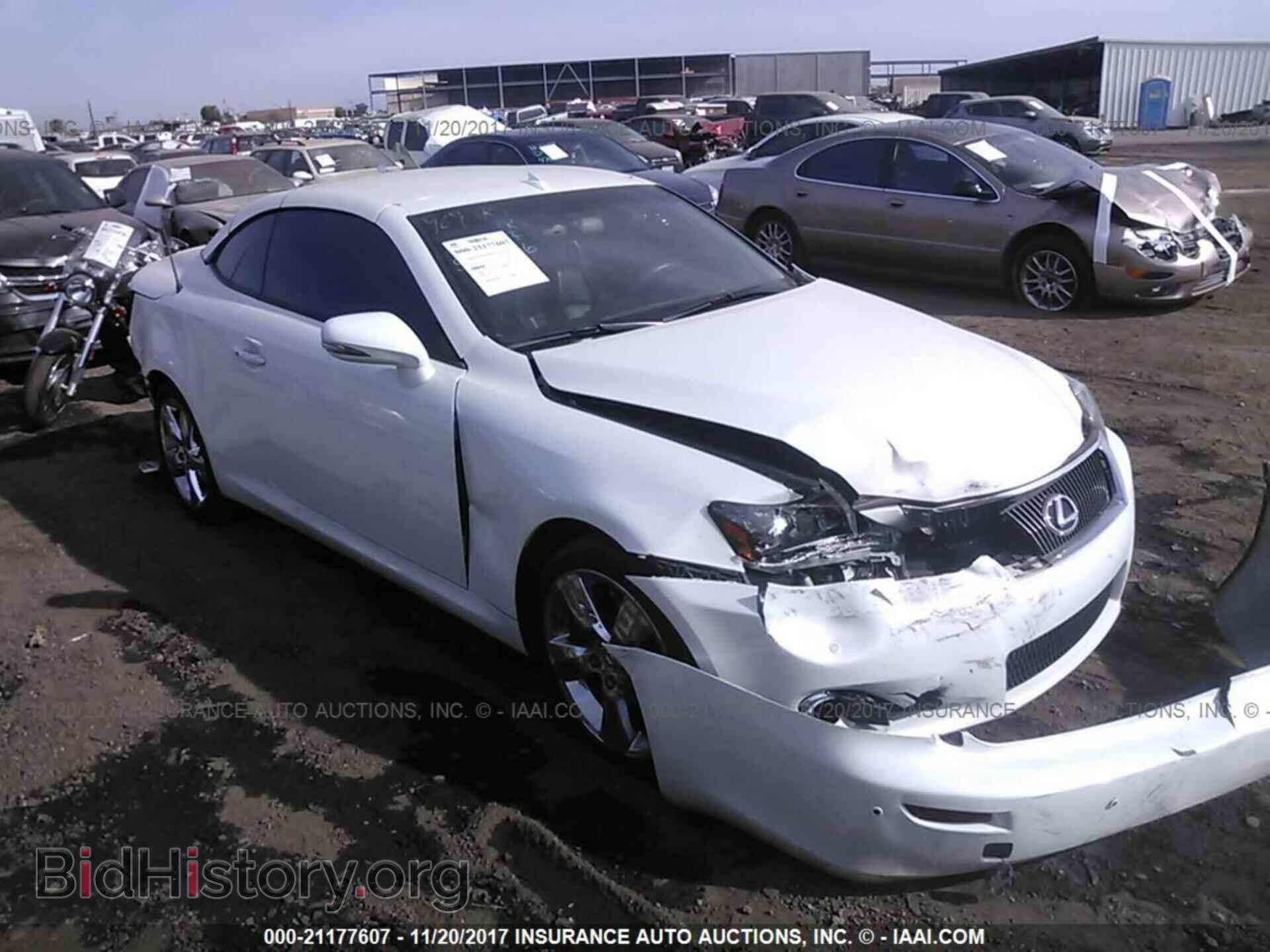 Фотография JTHFE2C29B2505075 - Lexus Is 2011