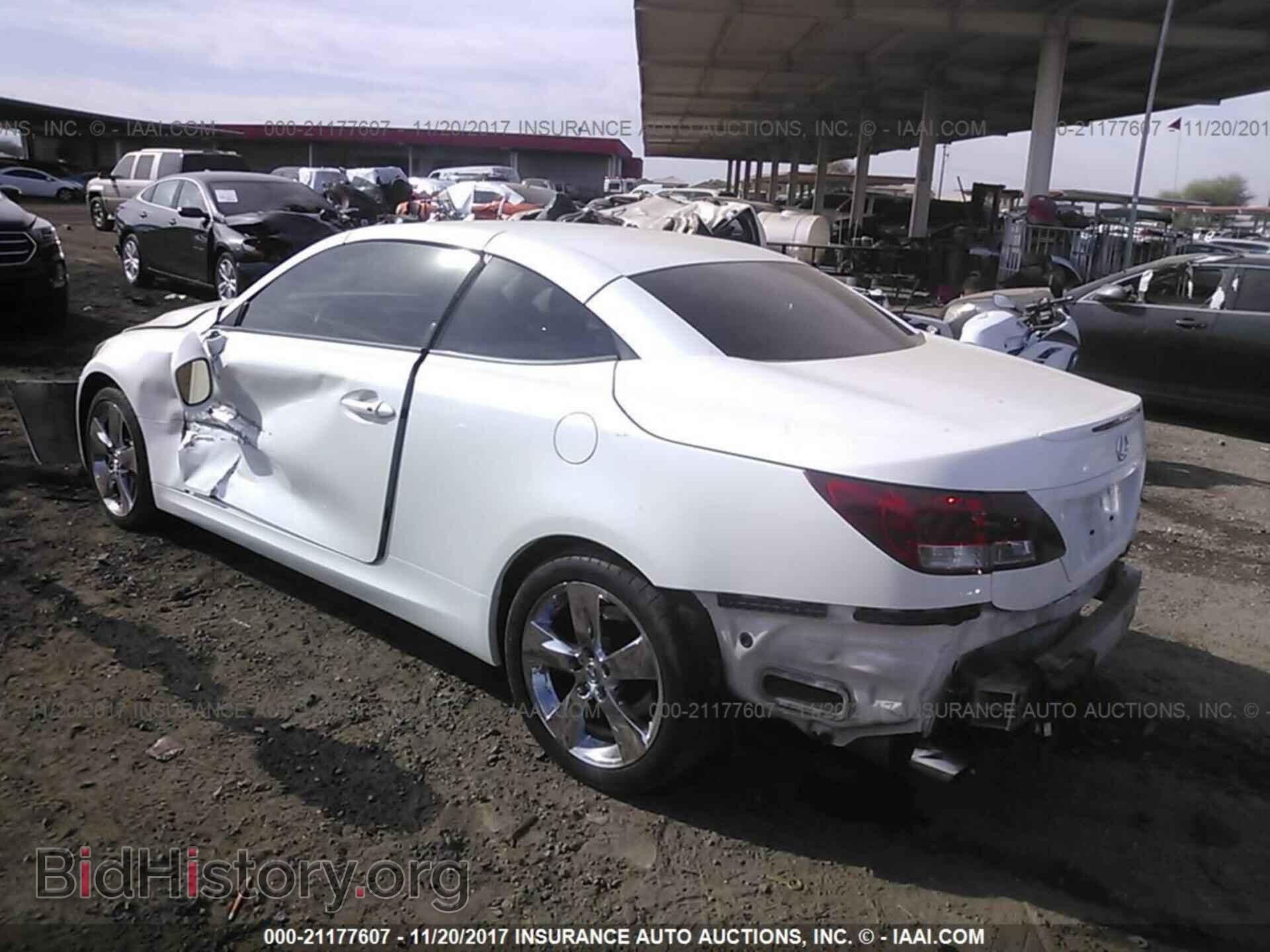 2011 Lexus Is - VIN: JTHFE2C29B2505075 - Photo 3