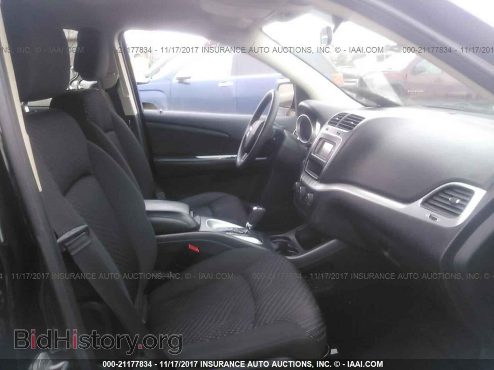 2012 Dodge Journey - VIN: 3C4PDCBG4CT184588 - Фото 5