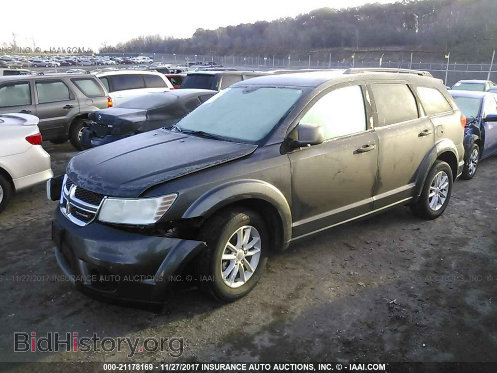 2015 Dodge Journey - VIN: 3C4PDCBG5FT707623 - Photo 2