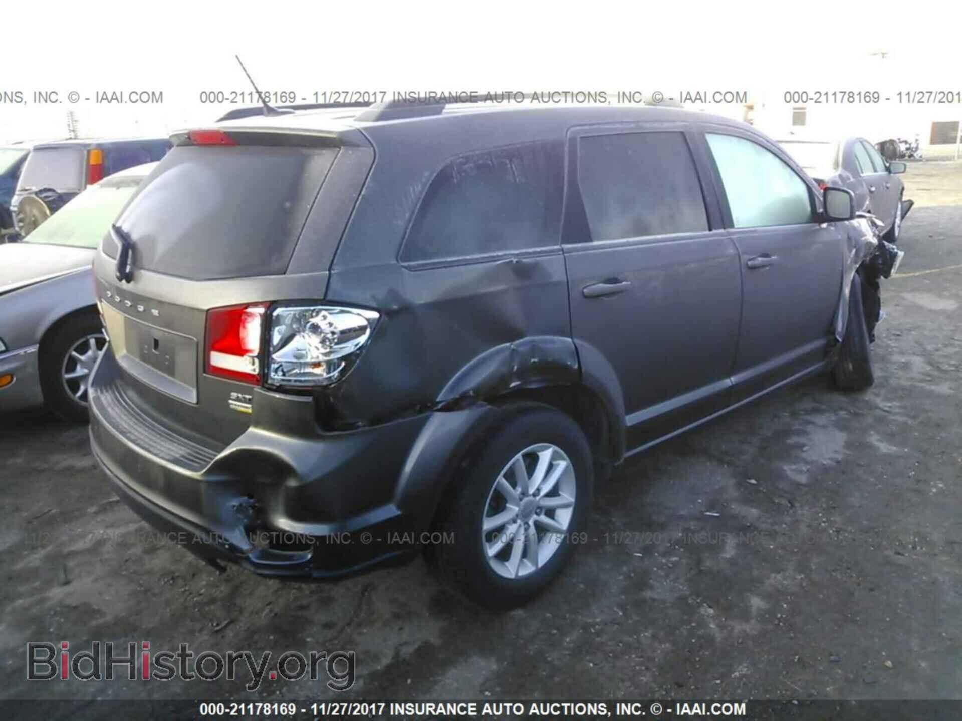 2015 Dodge Journey - VIN: 3C4PDCBG5FT707623 - Photo 4