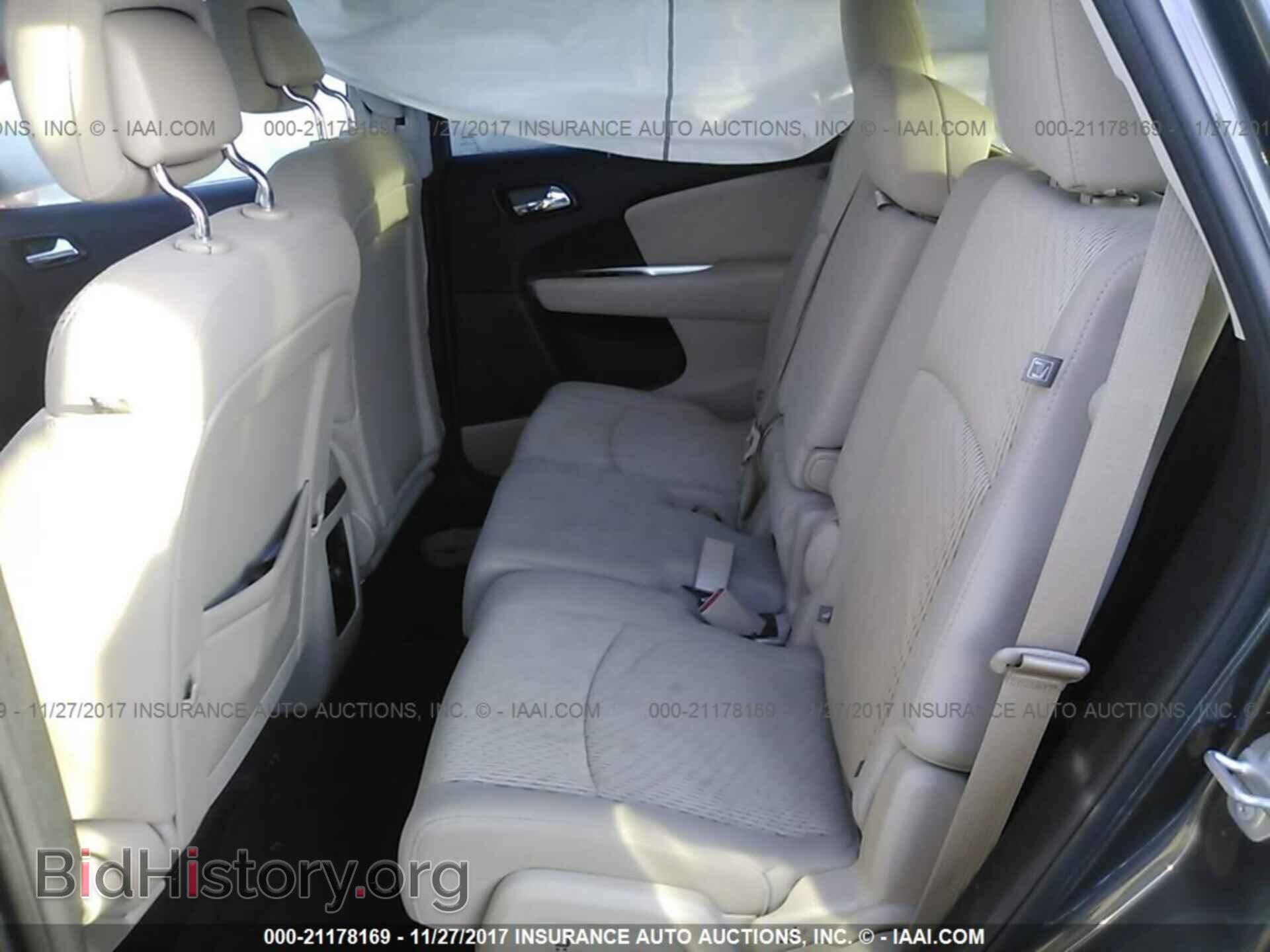 2015 Dodge Journey - VIN: 3C4PDCBG5FT707623 - Photo 8