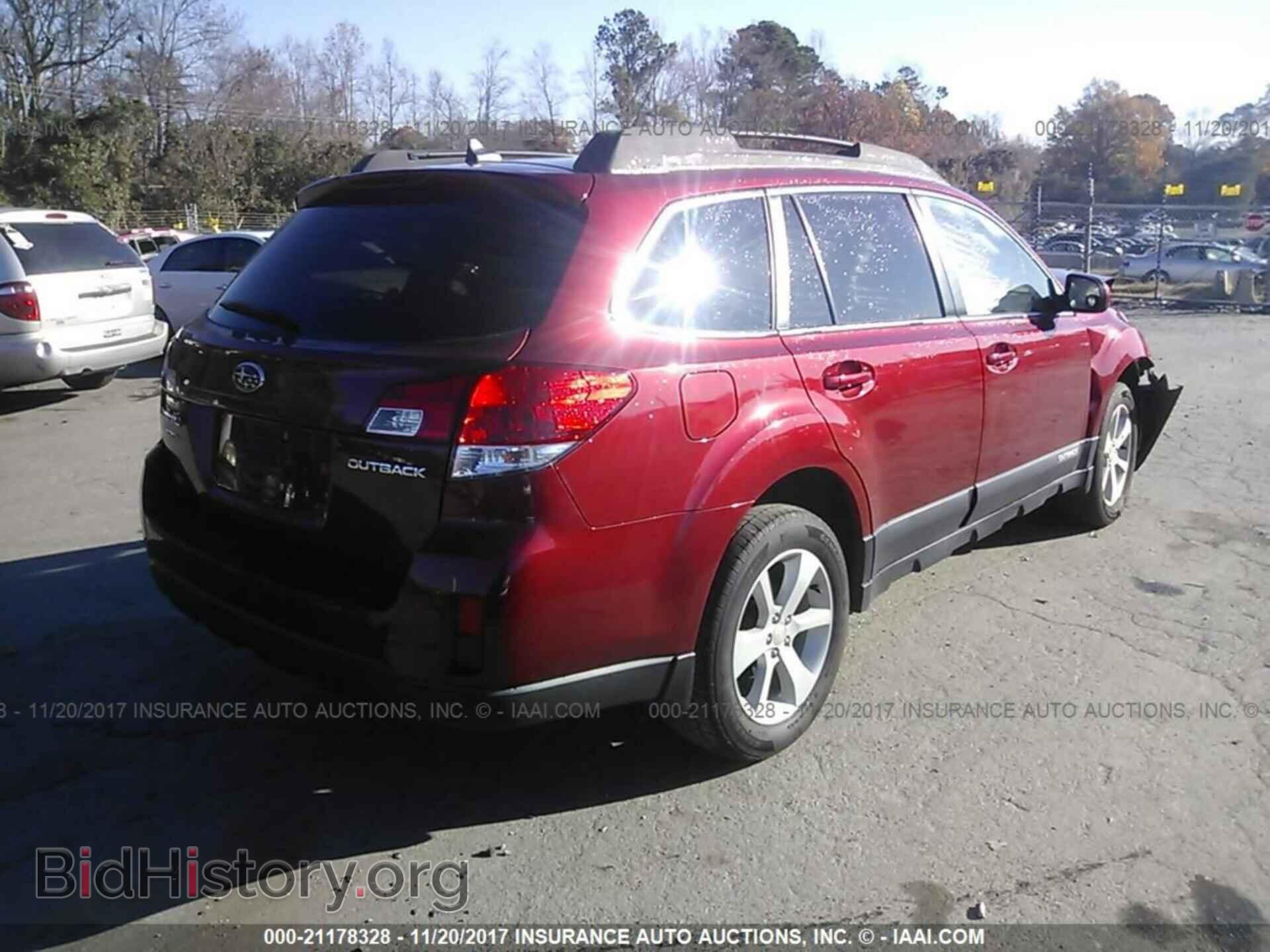 2014 Subaru Outback - VIN: 4S4BRCCC5E3308191 - Фото 4