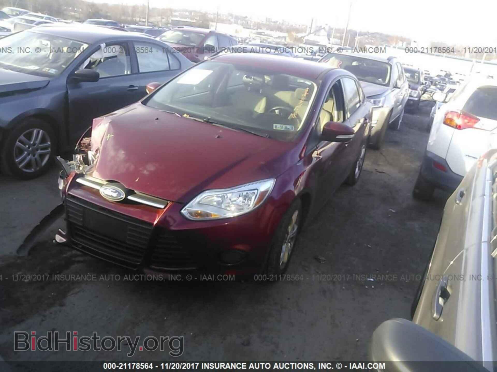 2013 Ford Focus - VIN: 1FADP3F25DL305222 - Photo 2