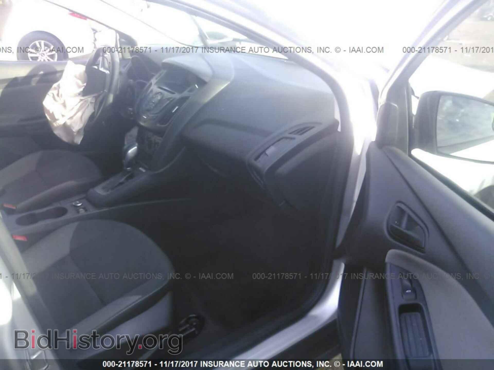 2014 Ford Focus - VIN: 1FADP3E21EL448302 - Photo 5