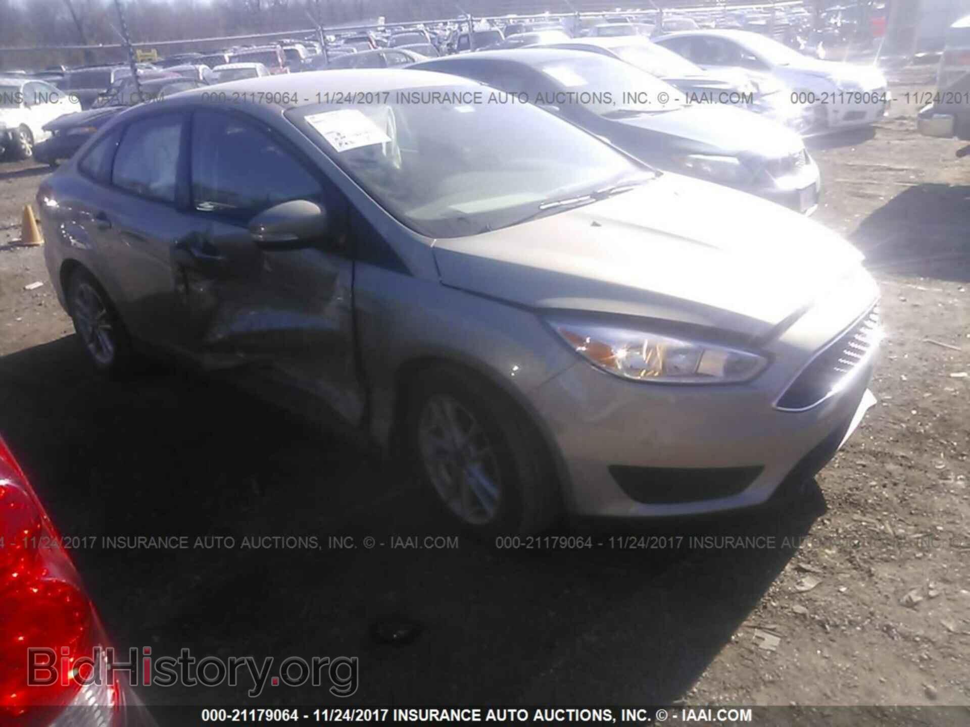 Photo 1FADP3F2XGL344635 - Ford Focus 2016