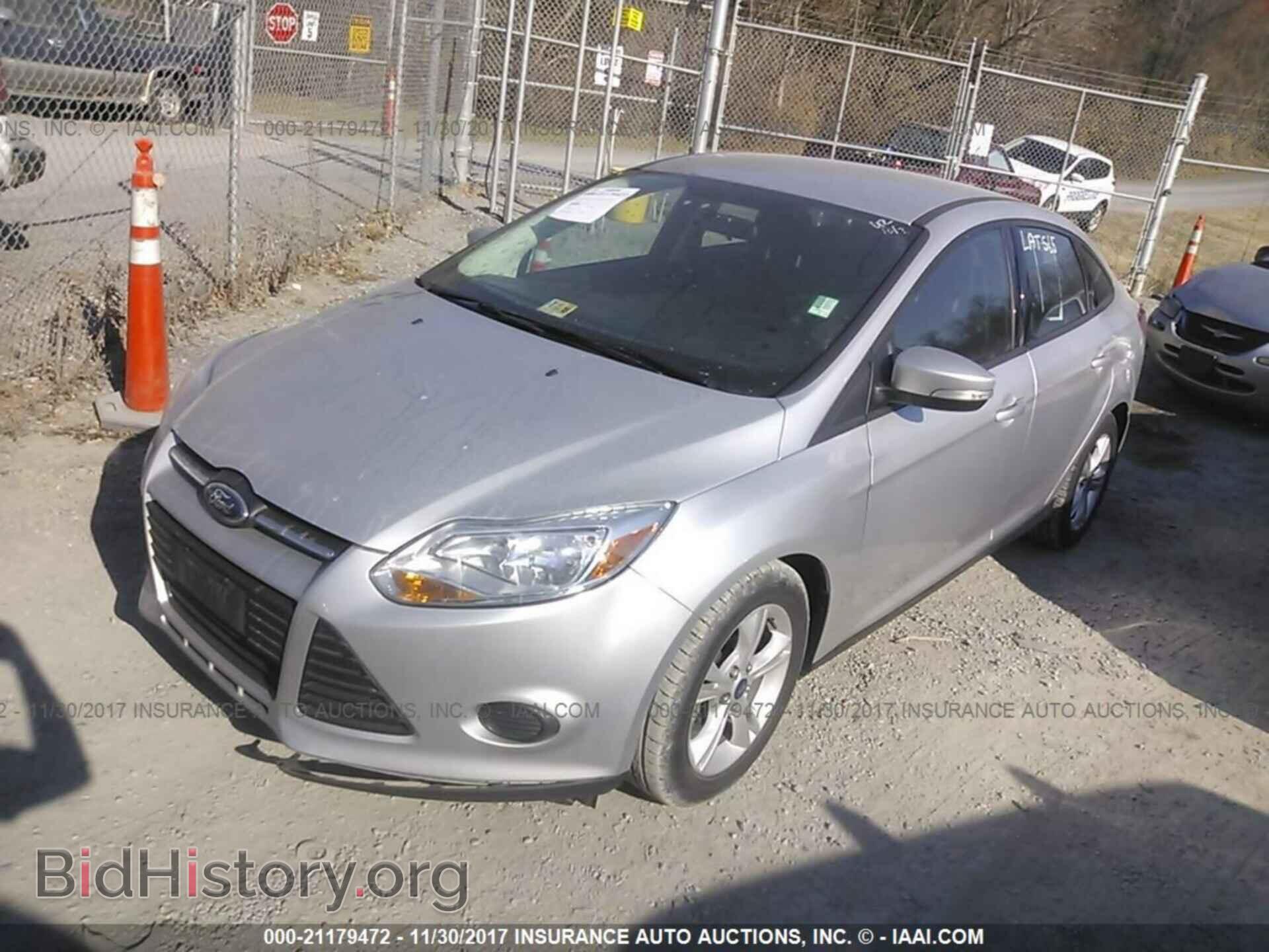 2014 Ford Focus - VIN: 1FADP3F26EL448536 - Photo 2