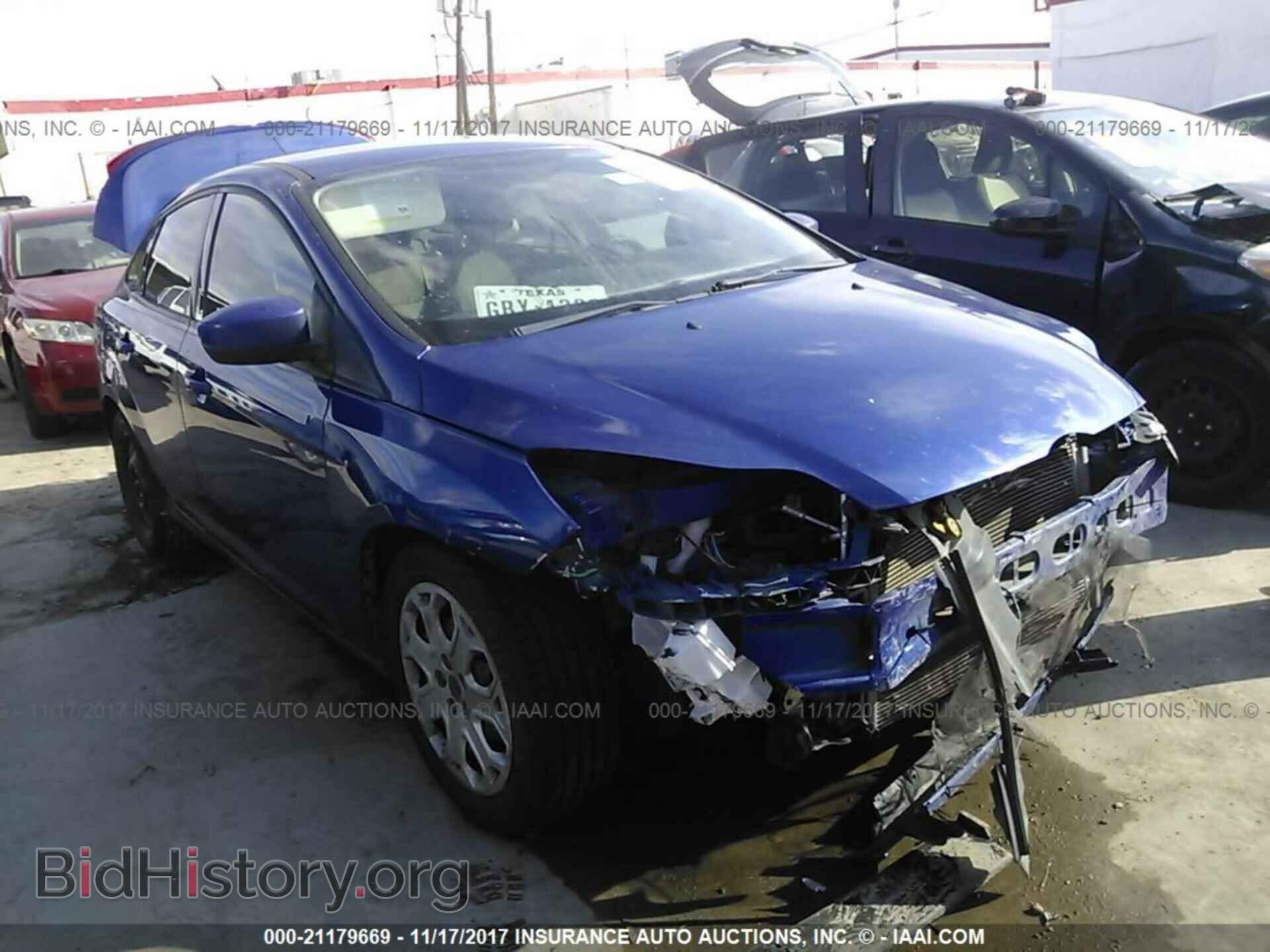 Photo 1FAHP3F25CL378591 - Ford Focus 2012