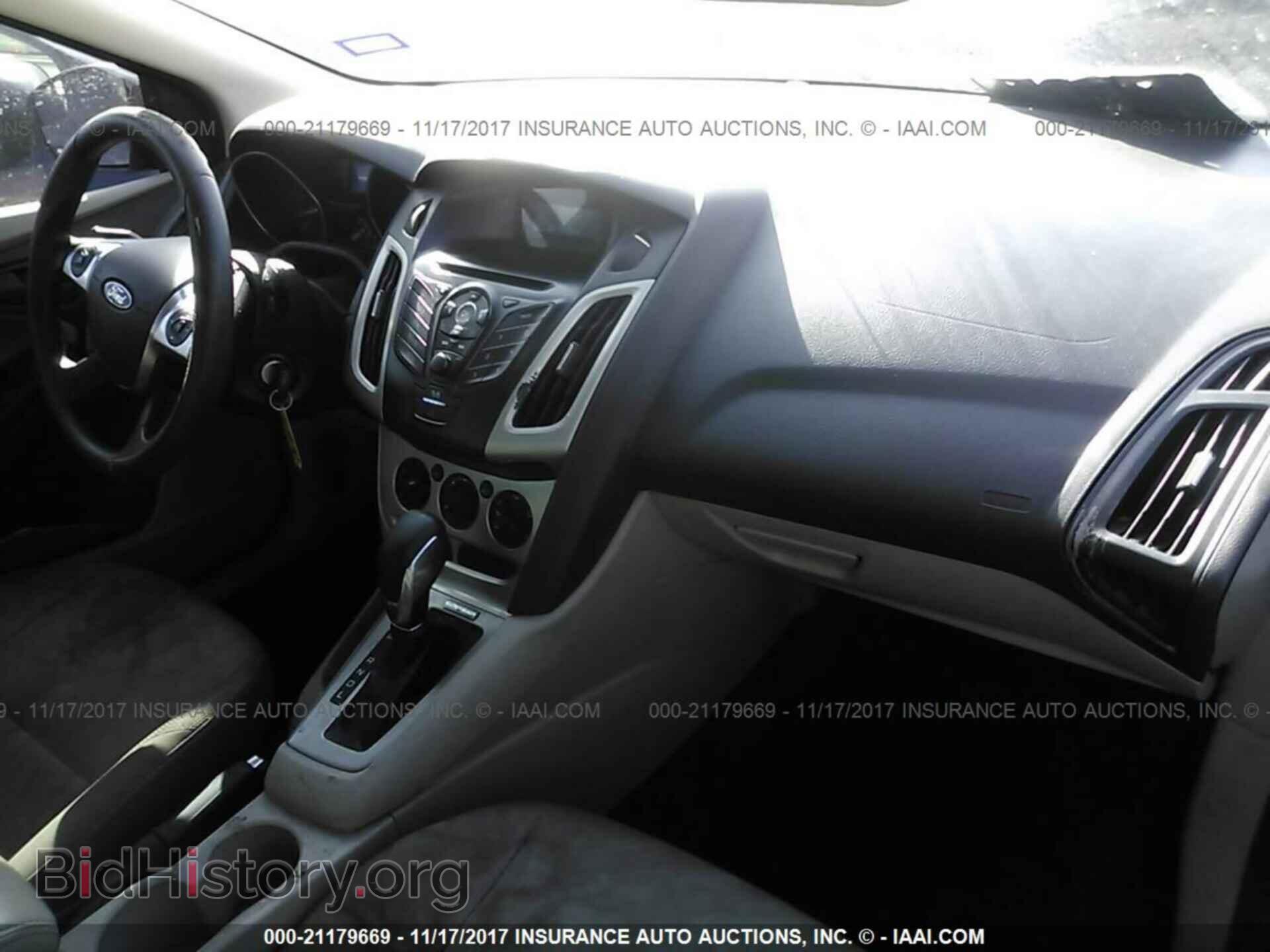 2012 Ford Focus - VIN: 1FAHP3F25CL378591 - Фото 5