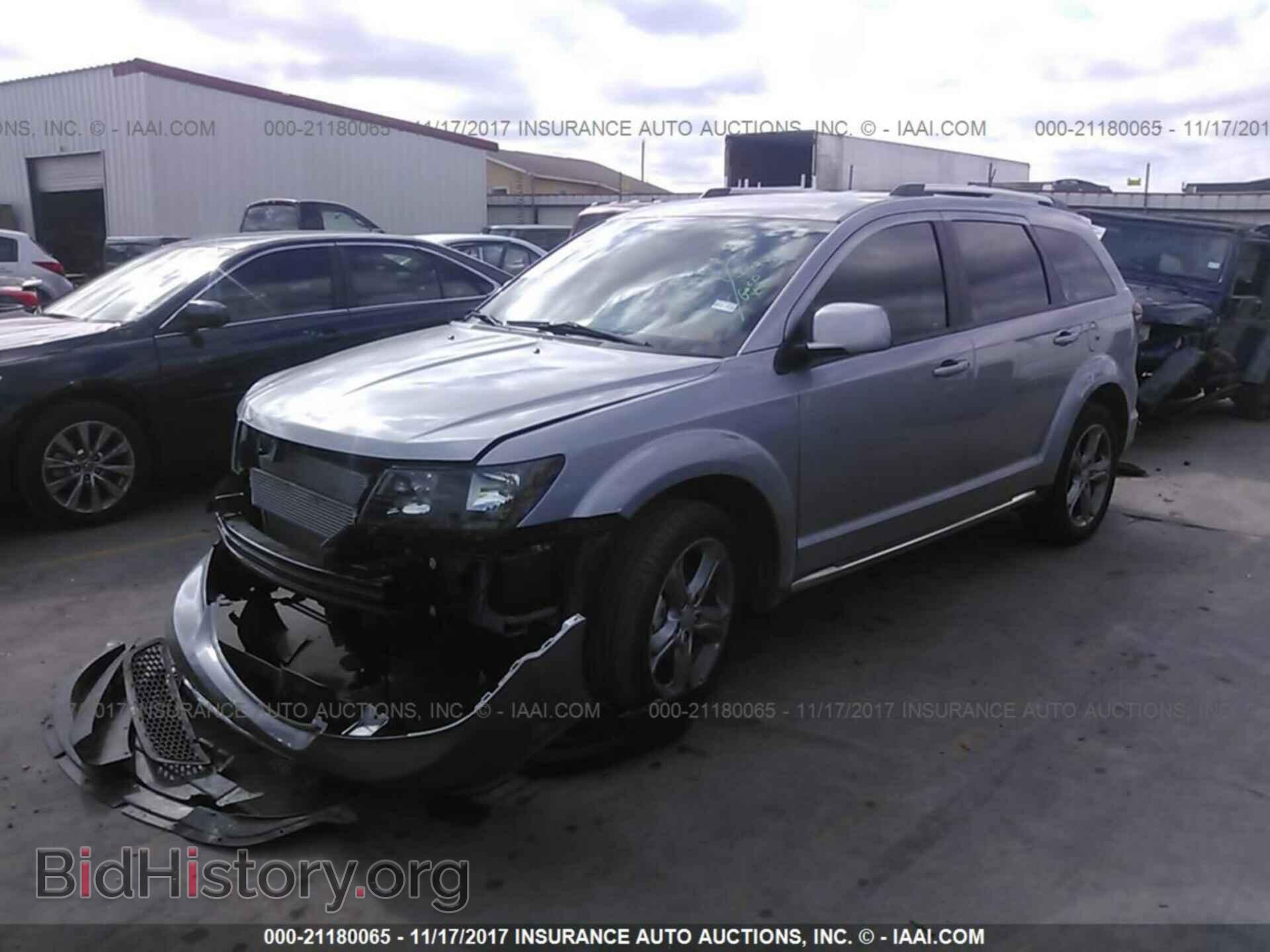 2017 Dodge Journey - VIN: 3C4PDCGB6HT602749 - Фото 2