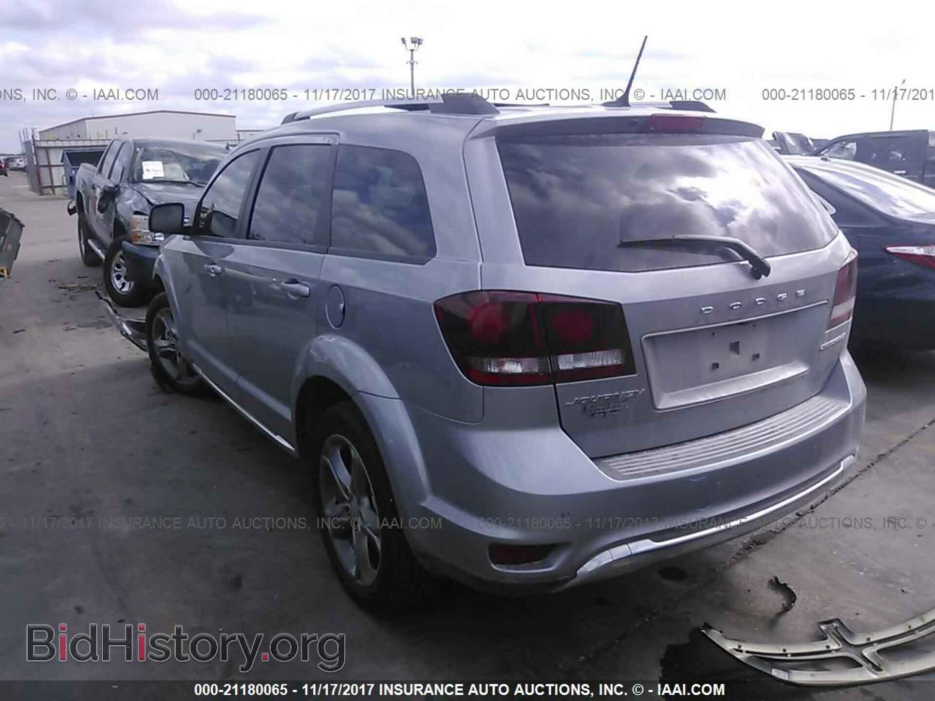 2017 Dodge Journey - VIN: 3C4PDCGB6HT602749 - Фото 3