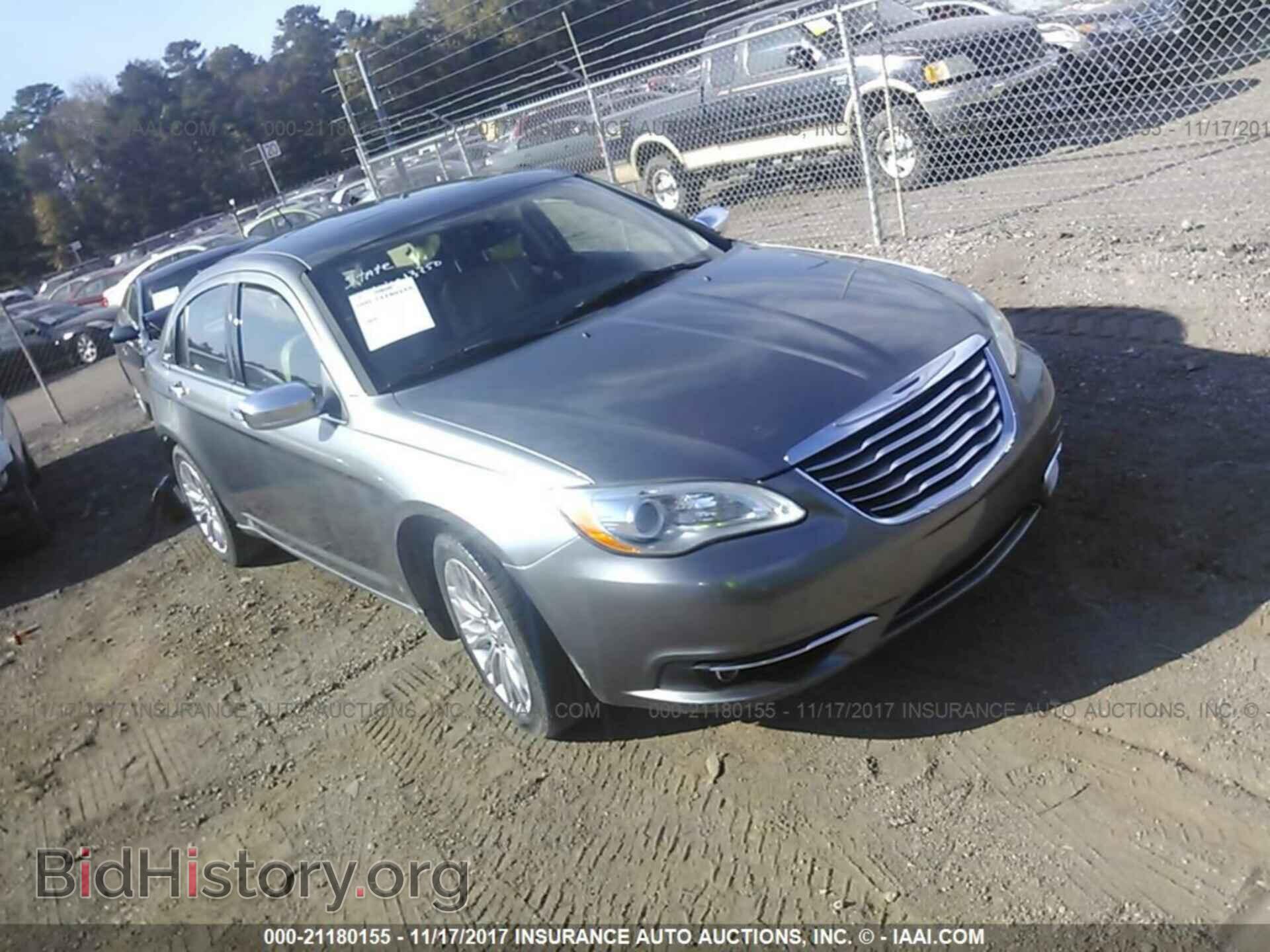 Photo 1C3CCBCG3DN632867 - Chrysler 200 2013