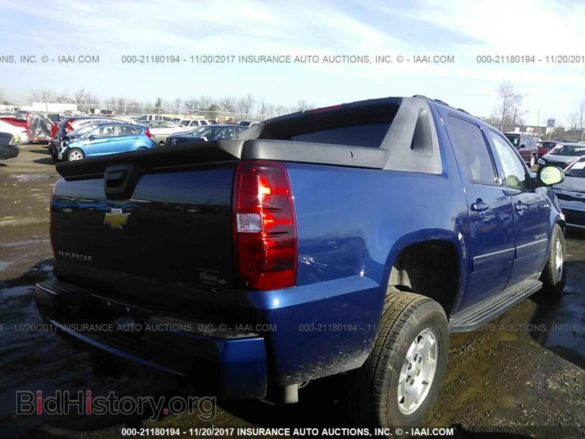 2012 Chevrolet Avalanche - VIN: 3GNTKEE77CG307148 - Фото 4