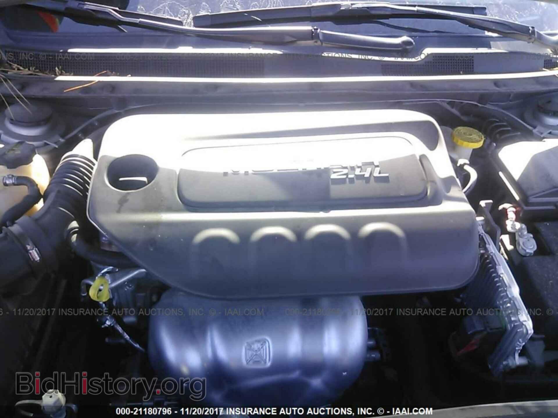 2016 Chrysler 200 - VIN: 1C3CCCAB9GN165052 - Фото 10