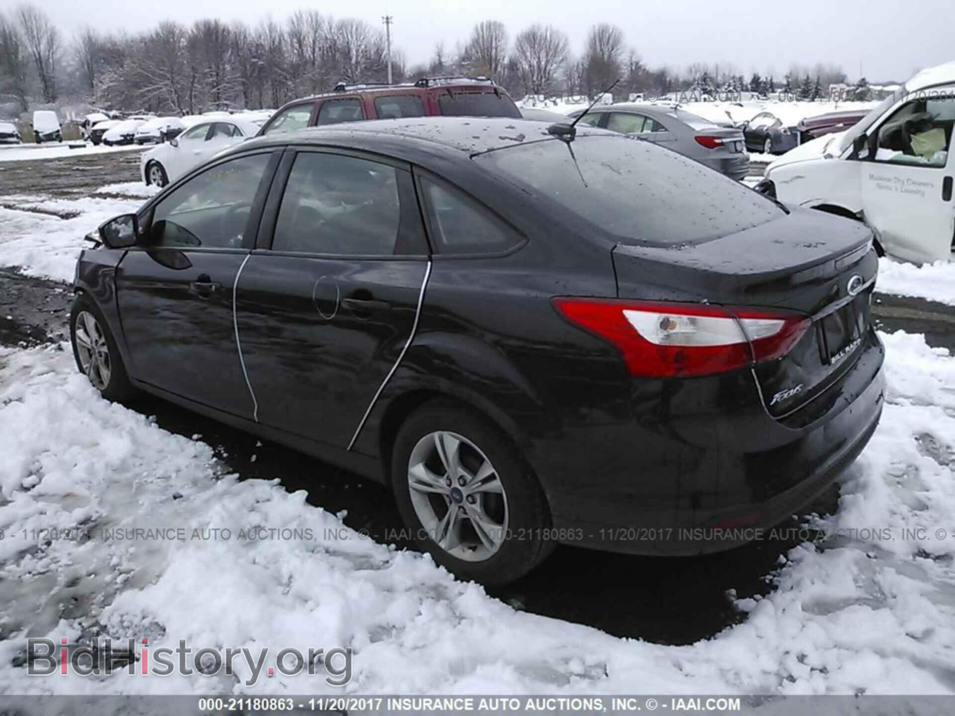 2013 Ford Focus - VIN: 1FADP3F24DL274612 - Photo 3